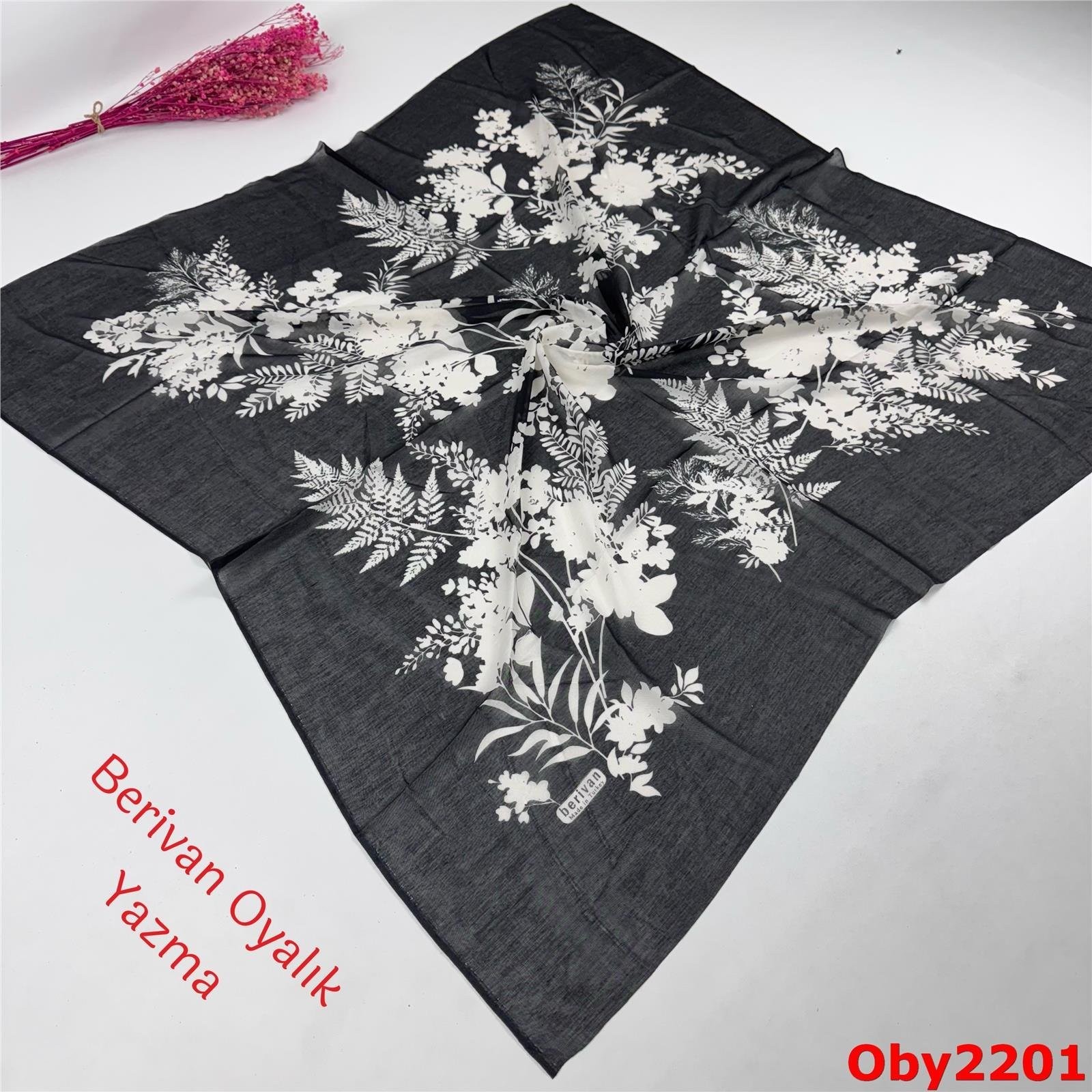 A-684 Berivan Oyalık Yazma