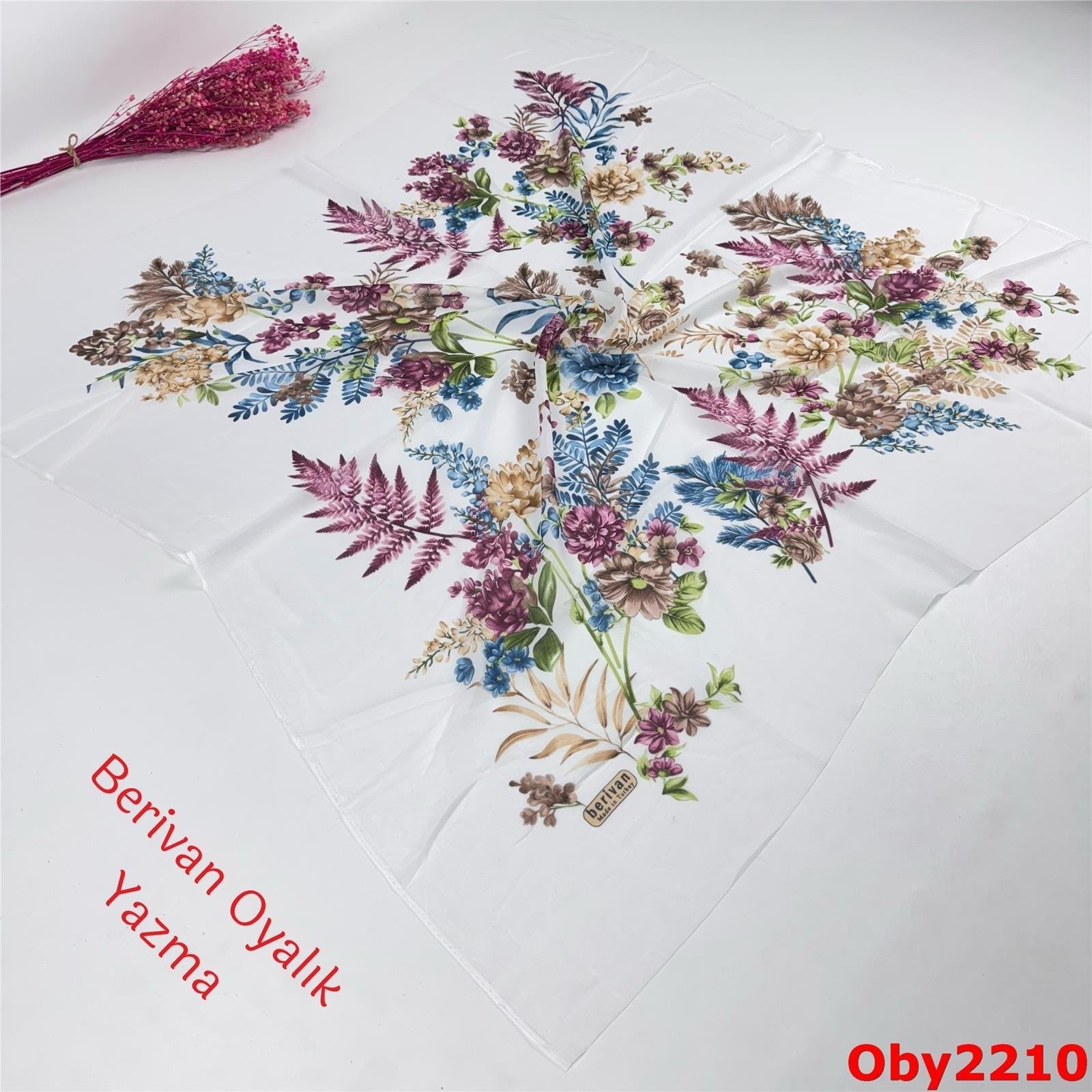 B-613 Berivan Oyalık Yazma