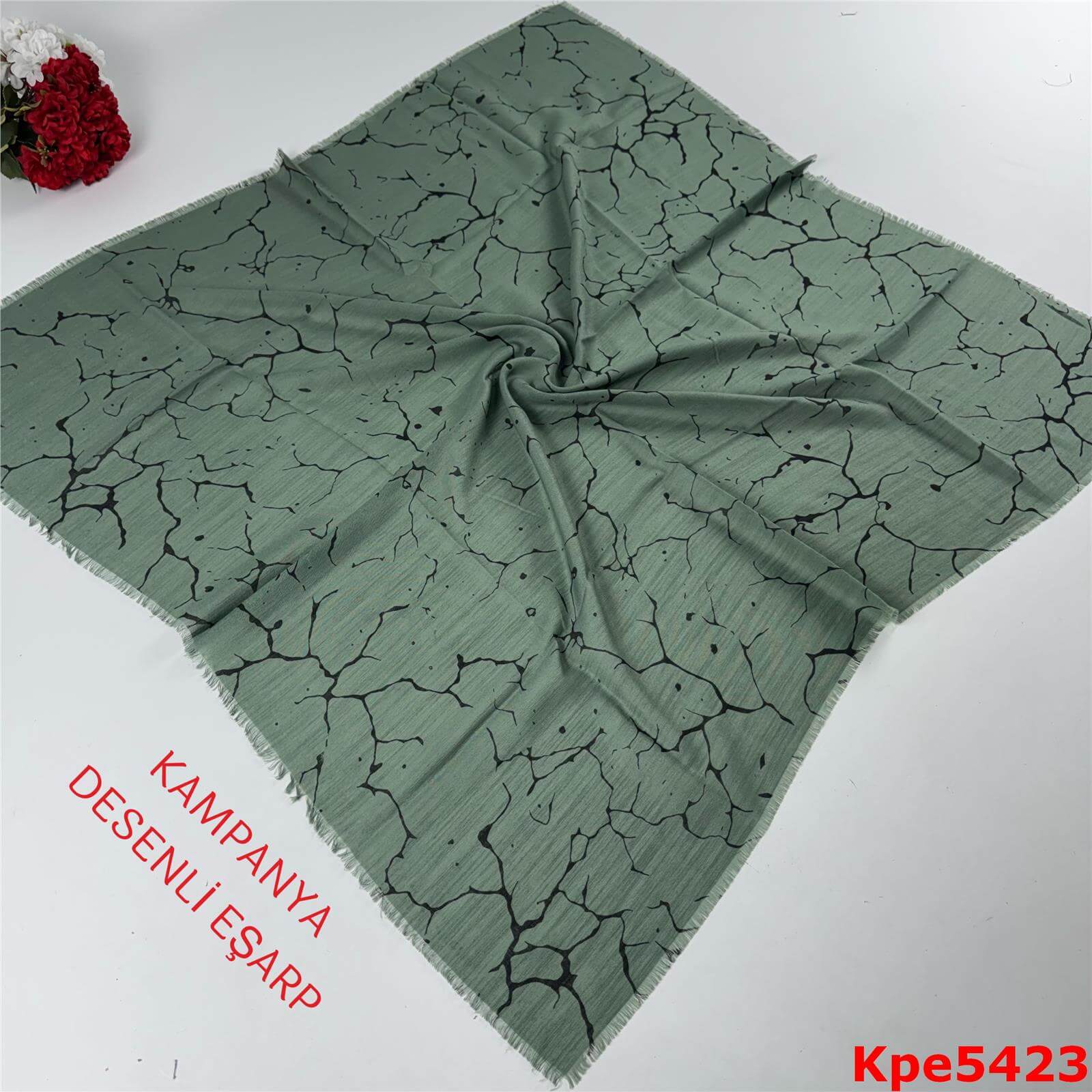 ZK-073 Kampanya Desenli Eşarp