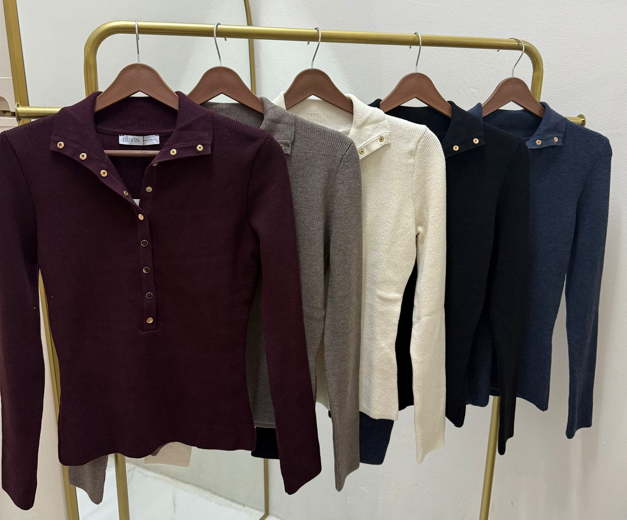 POLO YAKA ÇIT ÇITLI ÇELİKTRİKO BLUZLER
