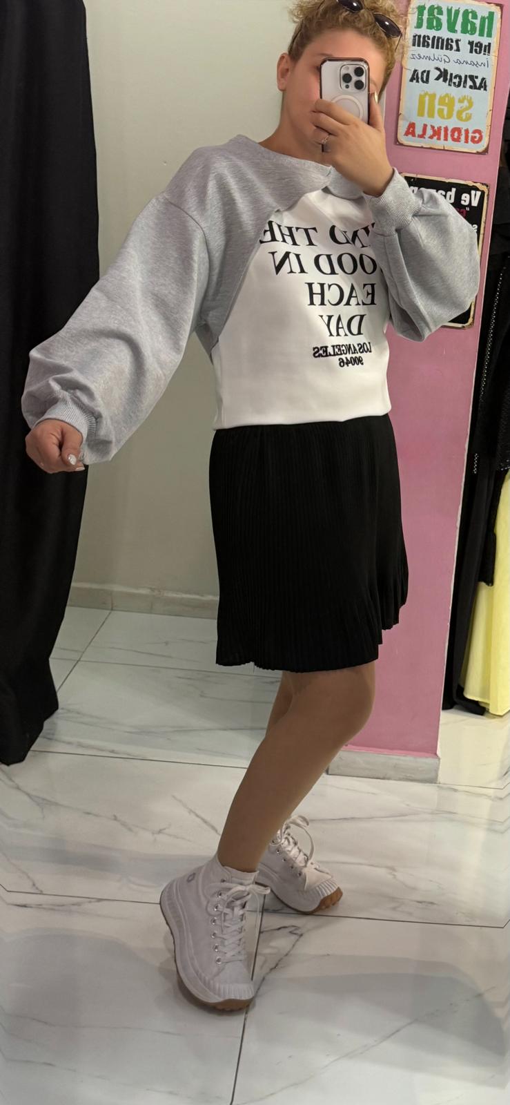 YAZI DETAY SWEATSHİRT