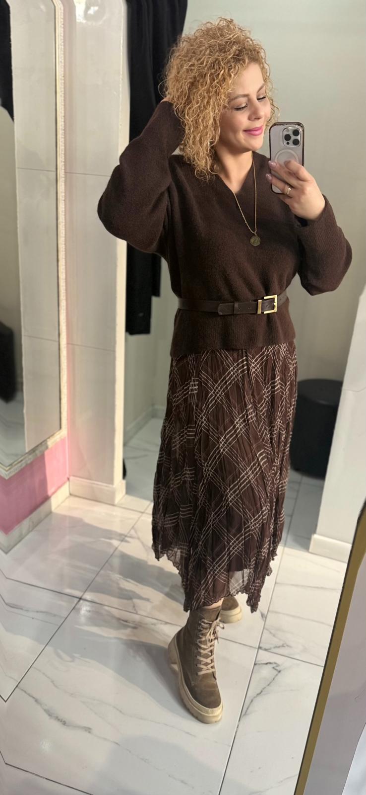 ÇİZGİLİ ETEK UCU VEREV KESİM ASTARLI MİDİ BOY ETEK