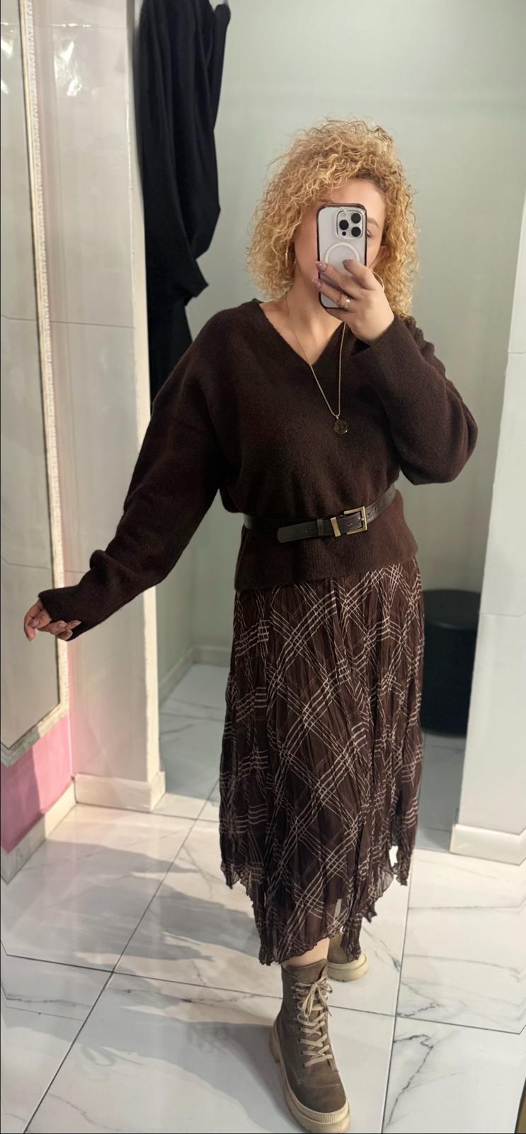 ÇİZGİLİ ETEK UCU VEREV KESİM ASTARLI MİDİ BOY ETEK