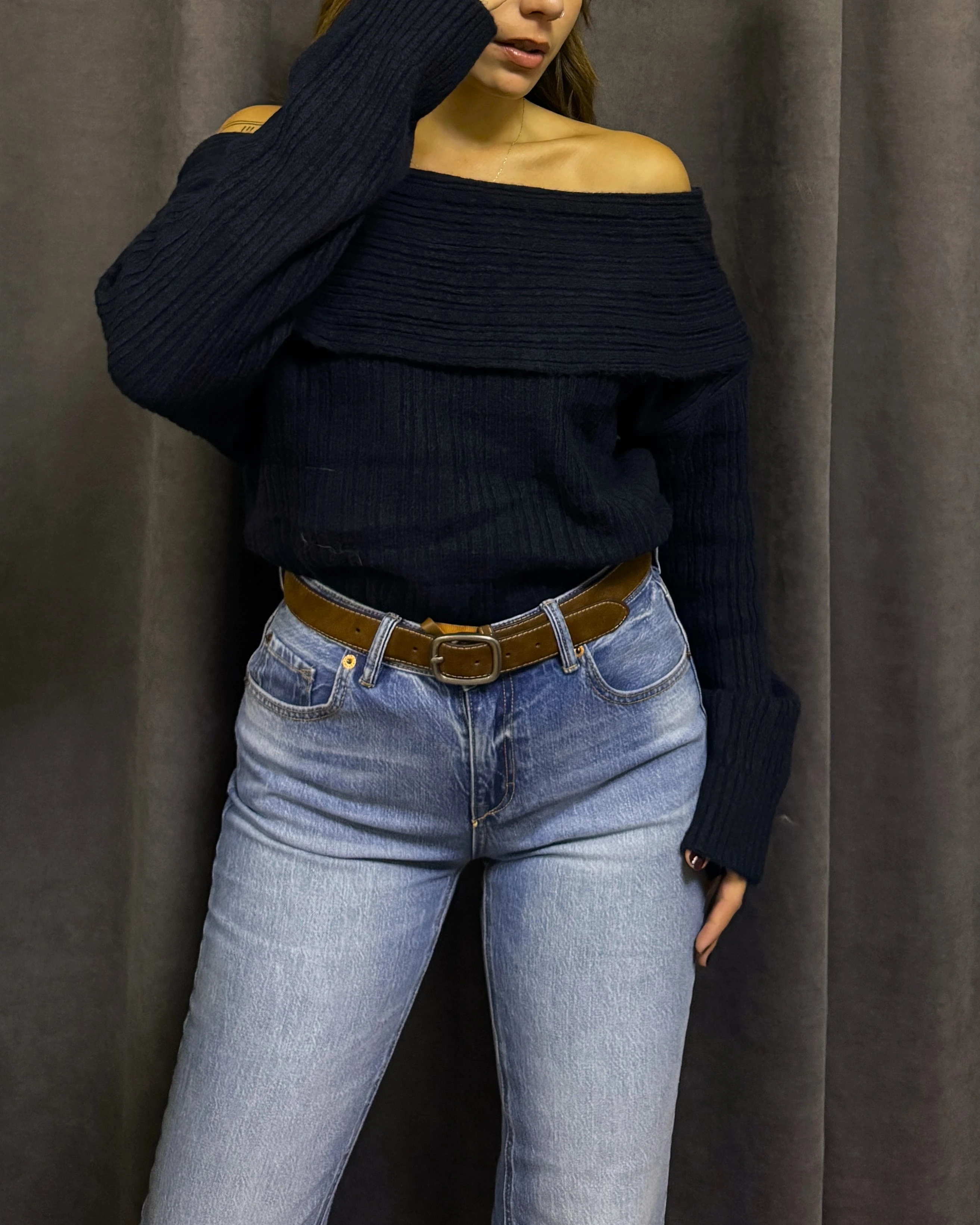 Omuz Dekolteli Madonna Yaka Triko Kazak Lacivert