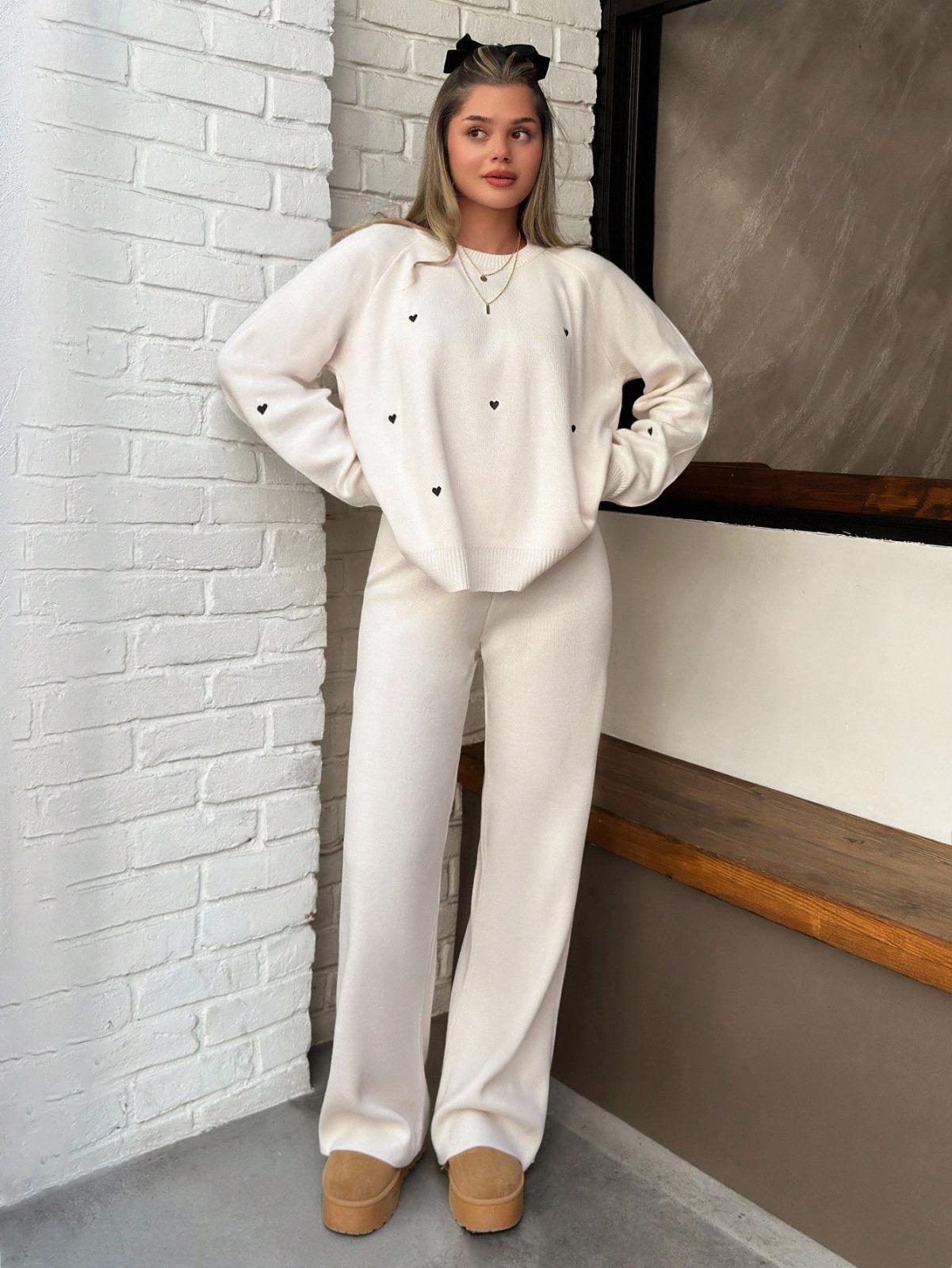 Mini Kalp Desenli Triko Takım - taş