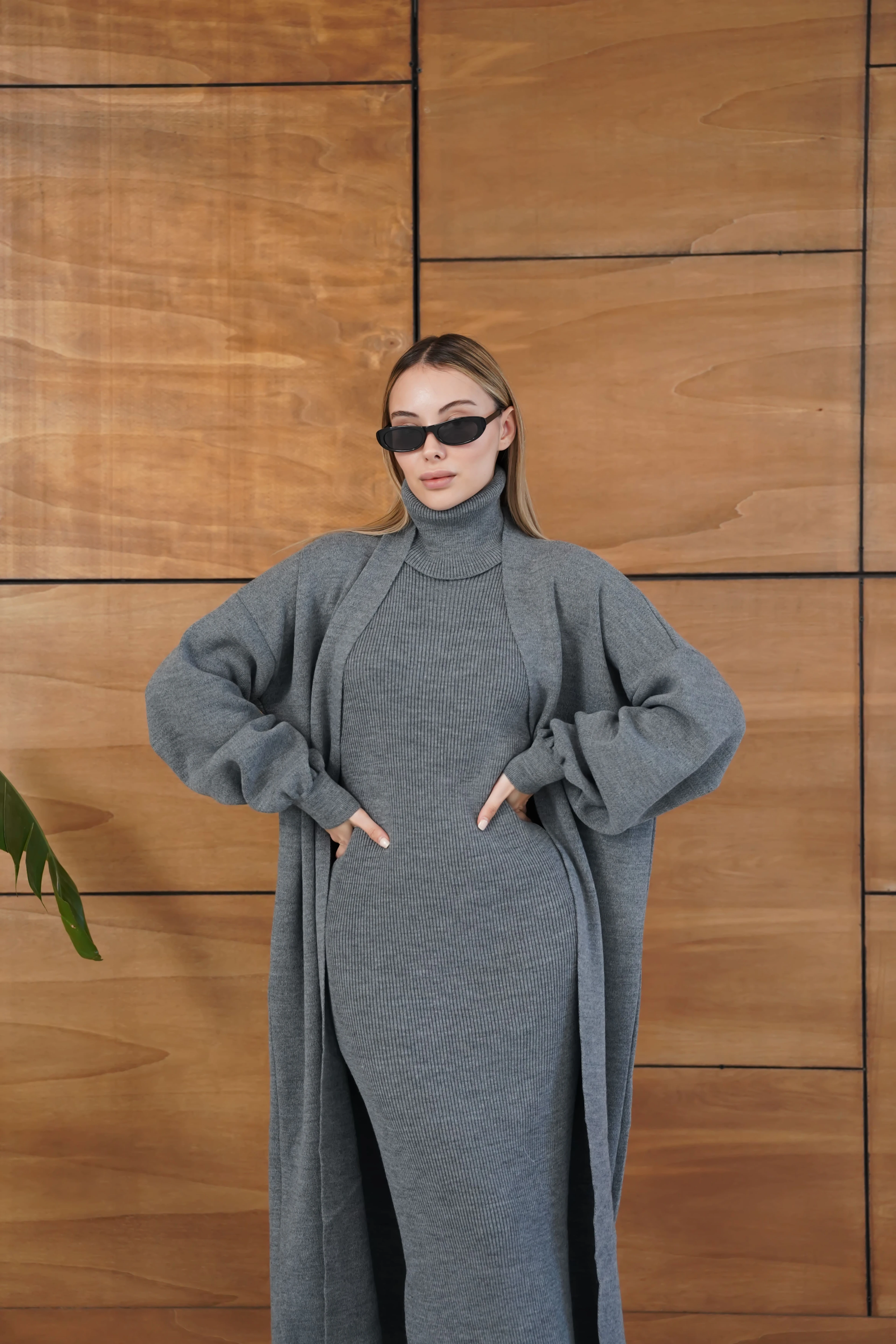 Kış Zarafeti: Triko Elbise ve Hırka Takımı