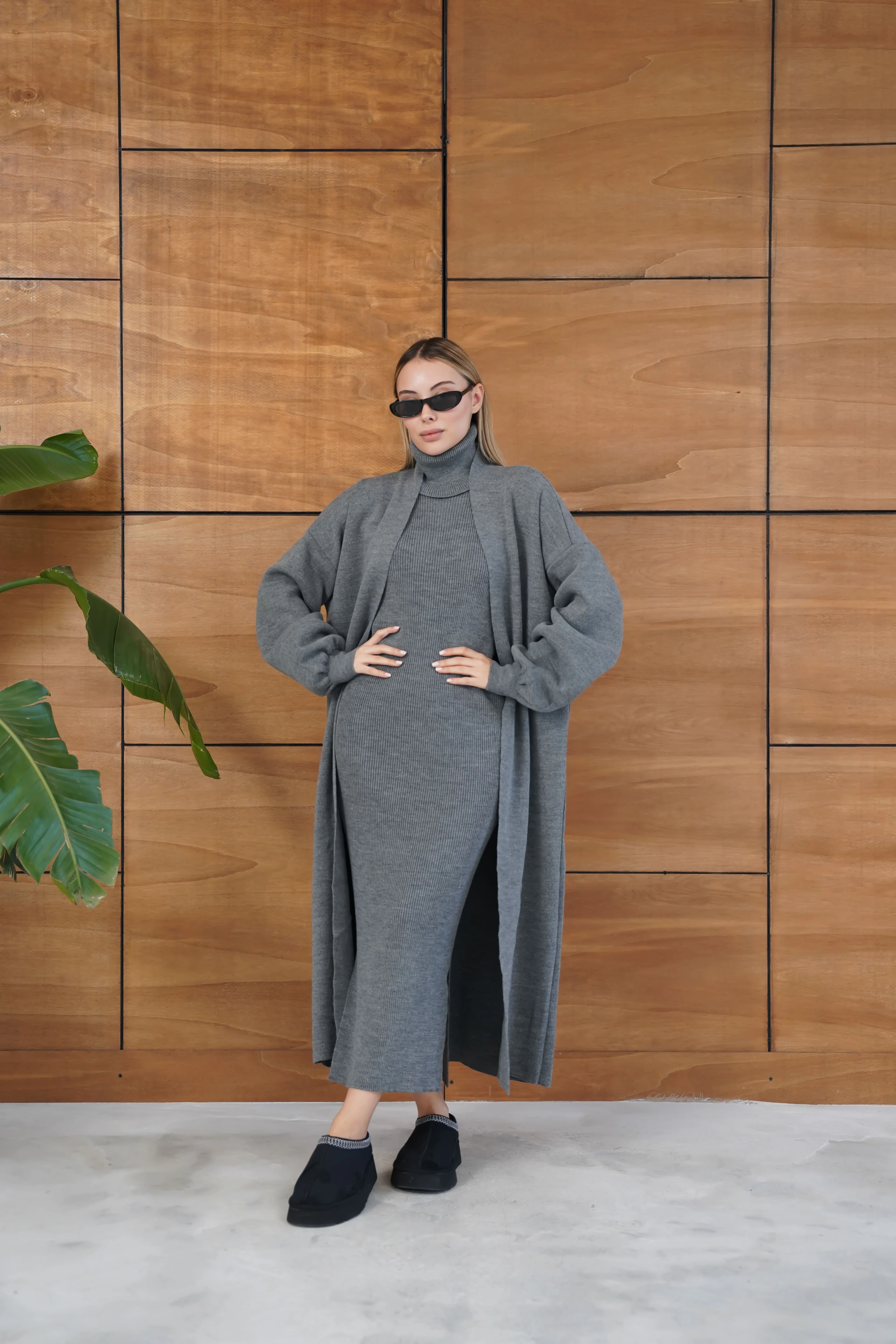 Kış Zarafeti: Triko Elbise ve Hırka Takımı - Antrasıt