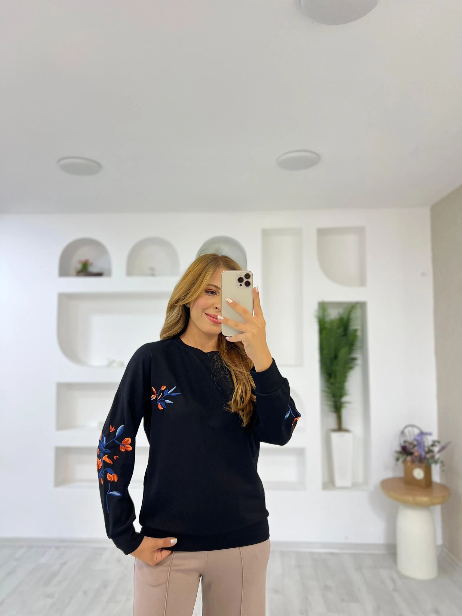 538 ÇİÇEK NAKIŞLI MODAL SWEAT