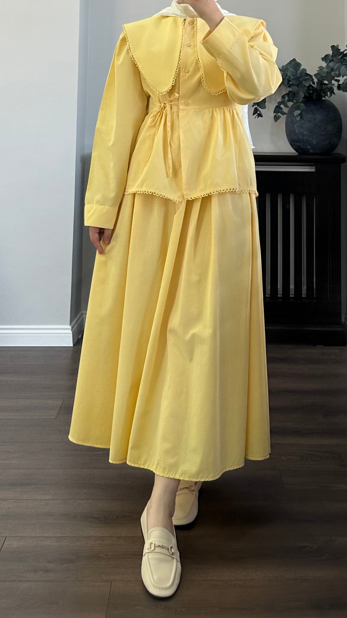GENİŞ YAKA TAKIM - SARI image