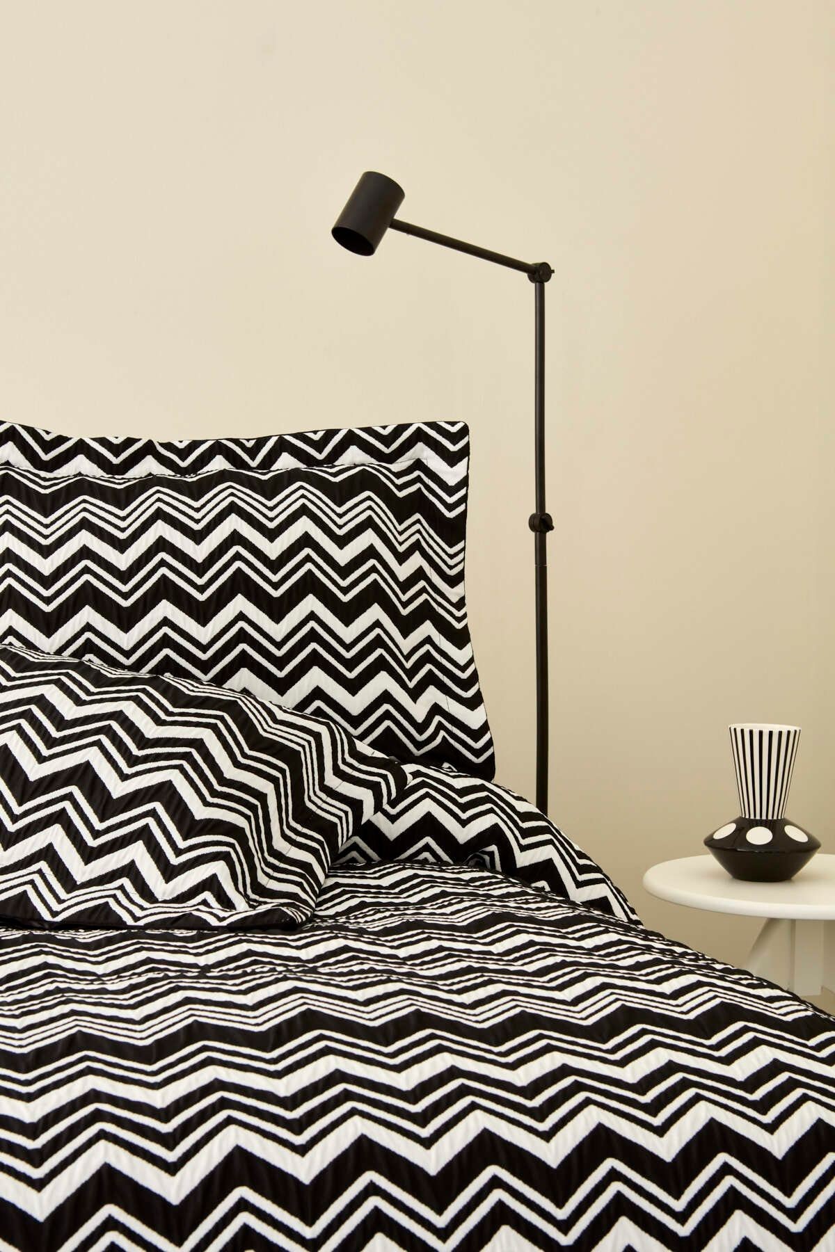 Wave Yatak Örtüsü Çift Kişilik Black