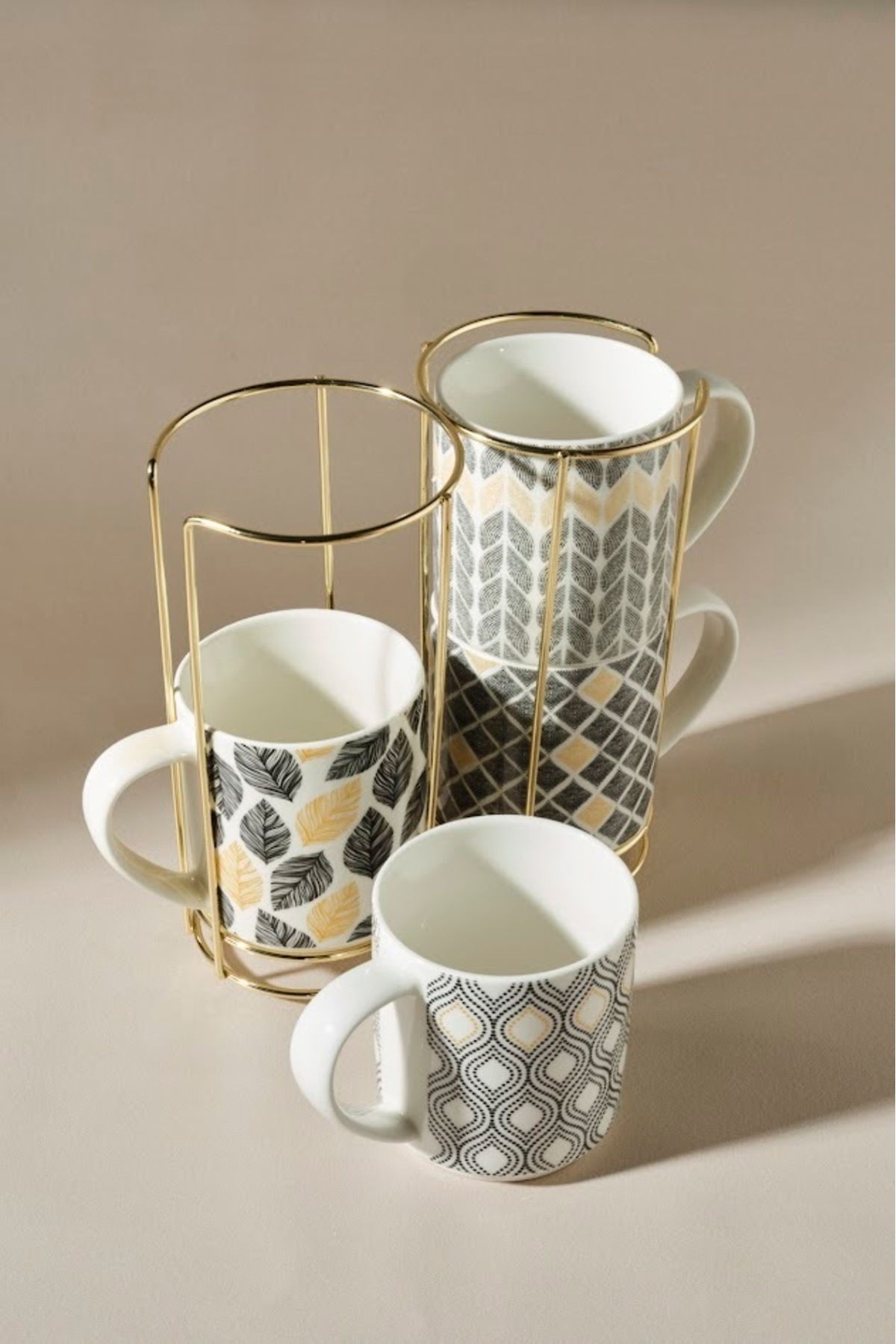 STD Nero 4'lü Standlı Porselen Kupa/Mug Seti Klasik