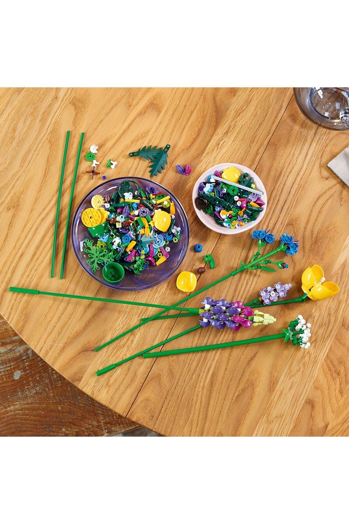 Lego 10313 Botanicals Kır Çiçekleri Buketi