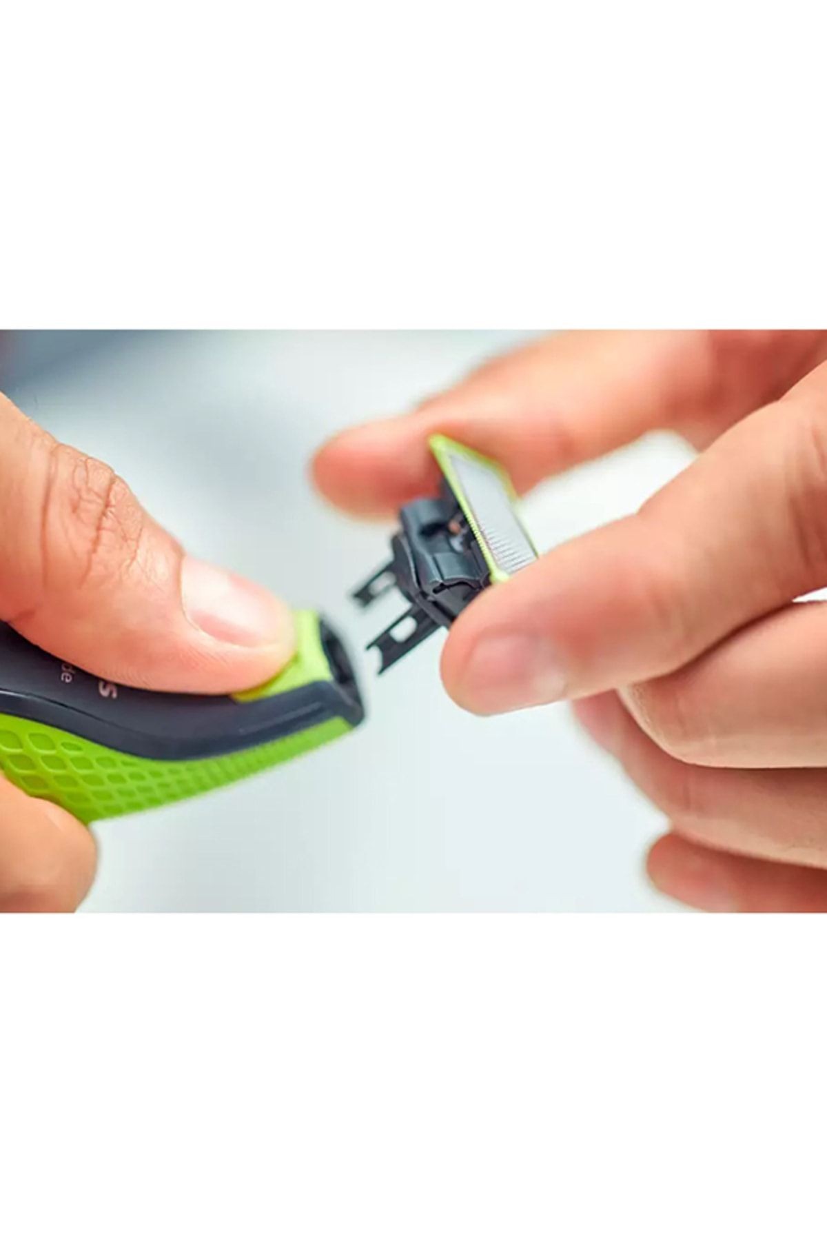 Oneblade Tıraş Makinesi QP2520/20 Hibrit Siyah Yeşil