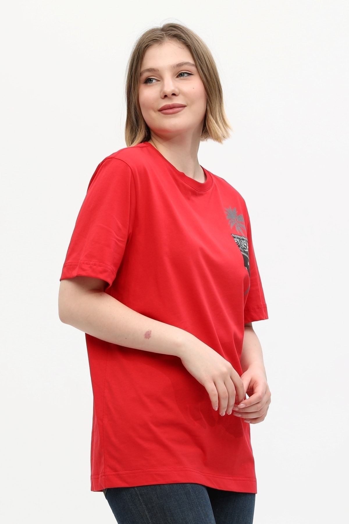 Kırmızı %100 Pamuk Palmiye Cep Detaylı Baskılı Basic Bisiklet Yaka Örme T-Shirt