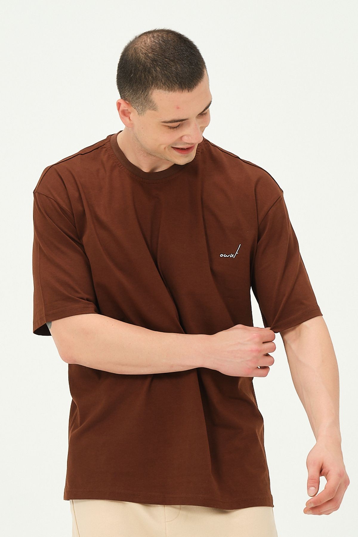 Erkek Kahverengi Sırt Baskı Detaylı Oversize T-Shirt