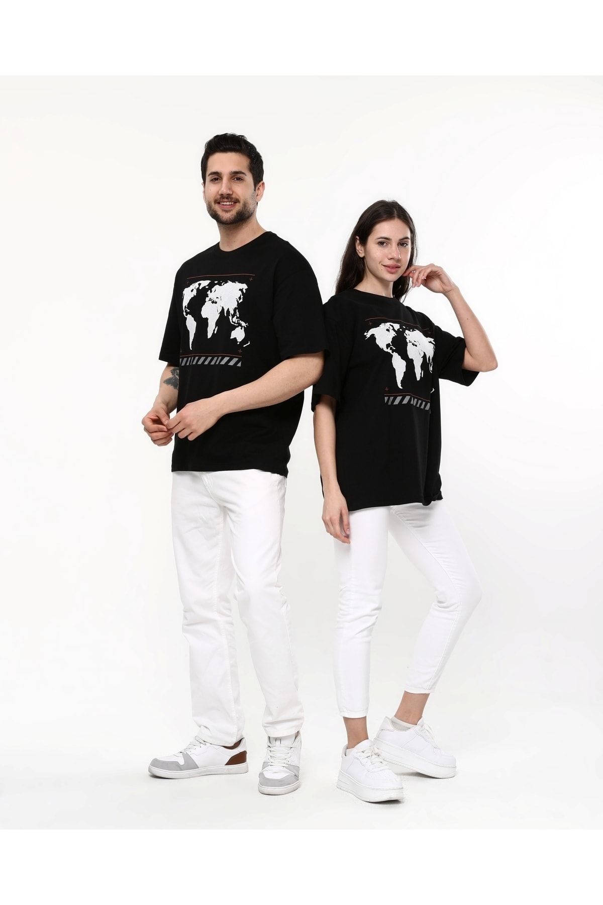 Harita Baskı Detaylı Unisex Siyah T-shirt