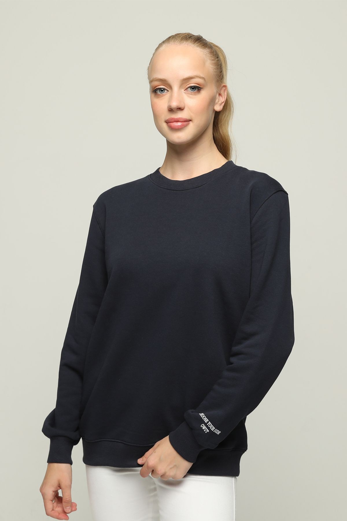 Kadın Oversize Uzun Kollu Bisiklet Yaka Sweatshirt