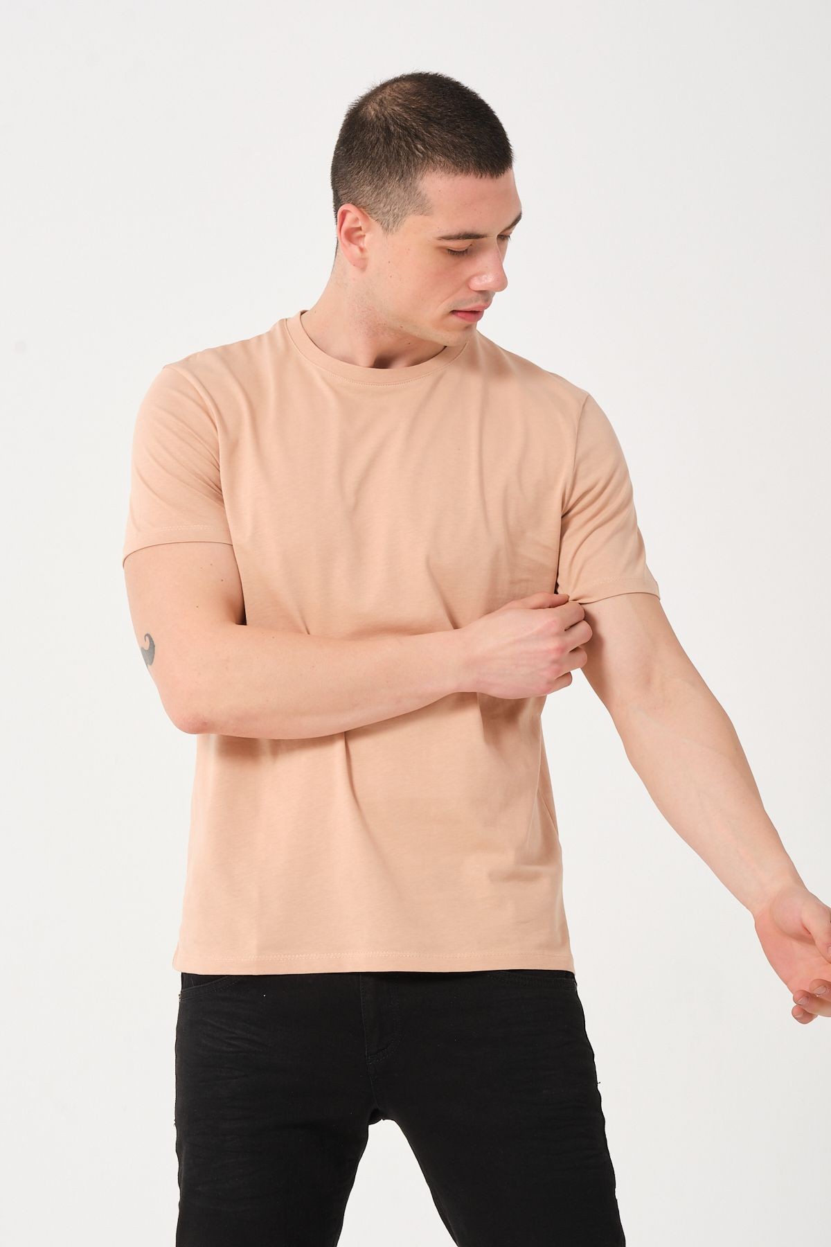 Erkek Bej Bisiklet Yaka Slim Fit T-shirt