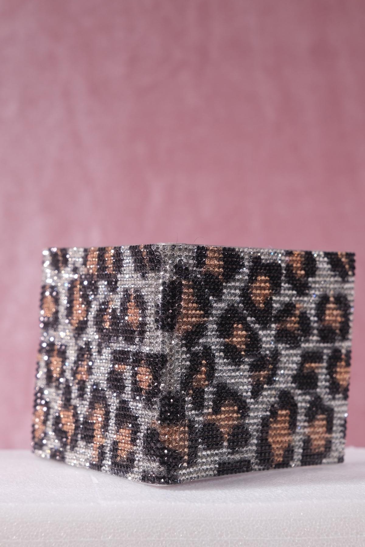 Leopar Taşlı Kartlık