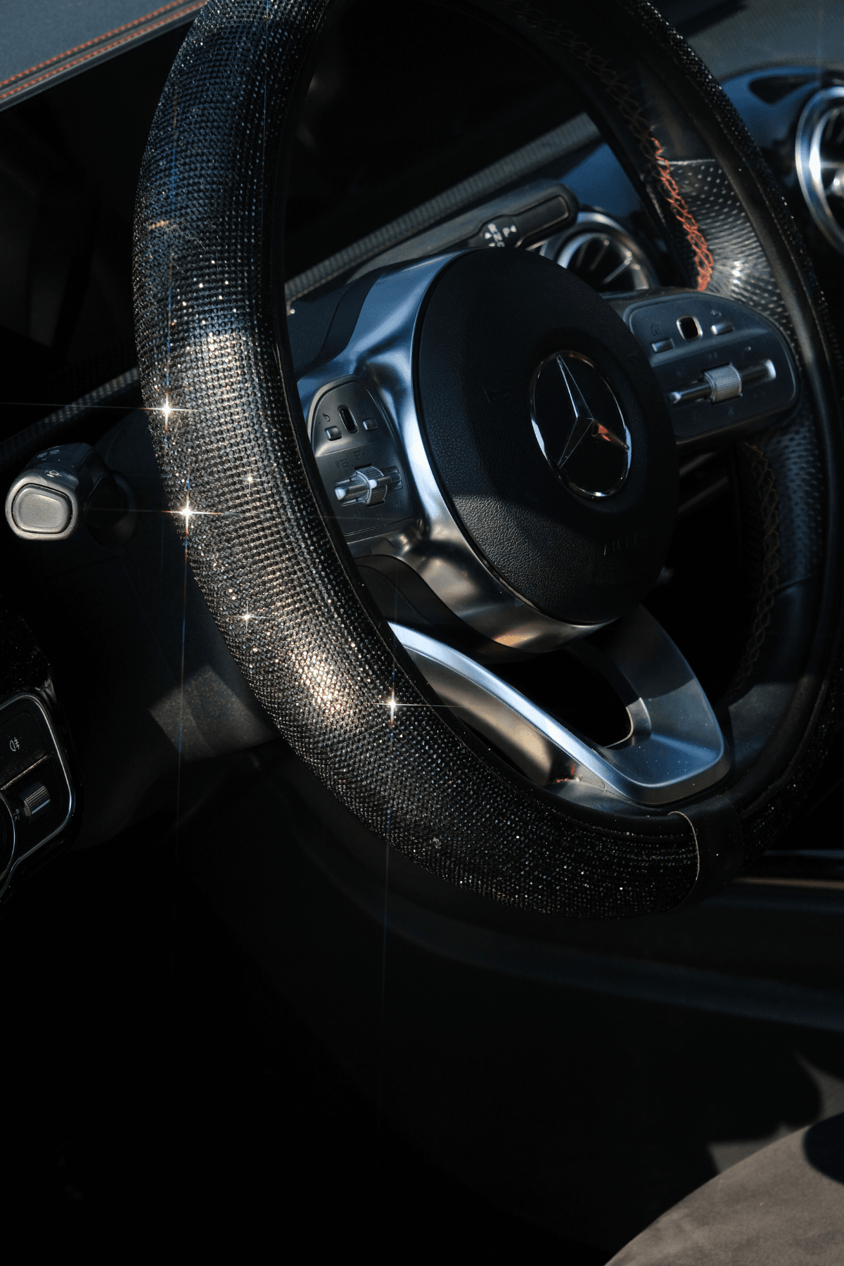 Siyah Full Swarovski Taşlı Direksiyon Kılıfı