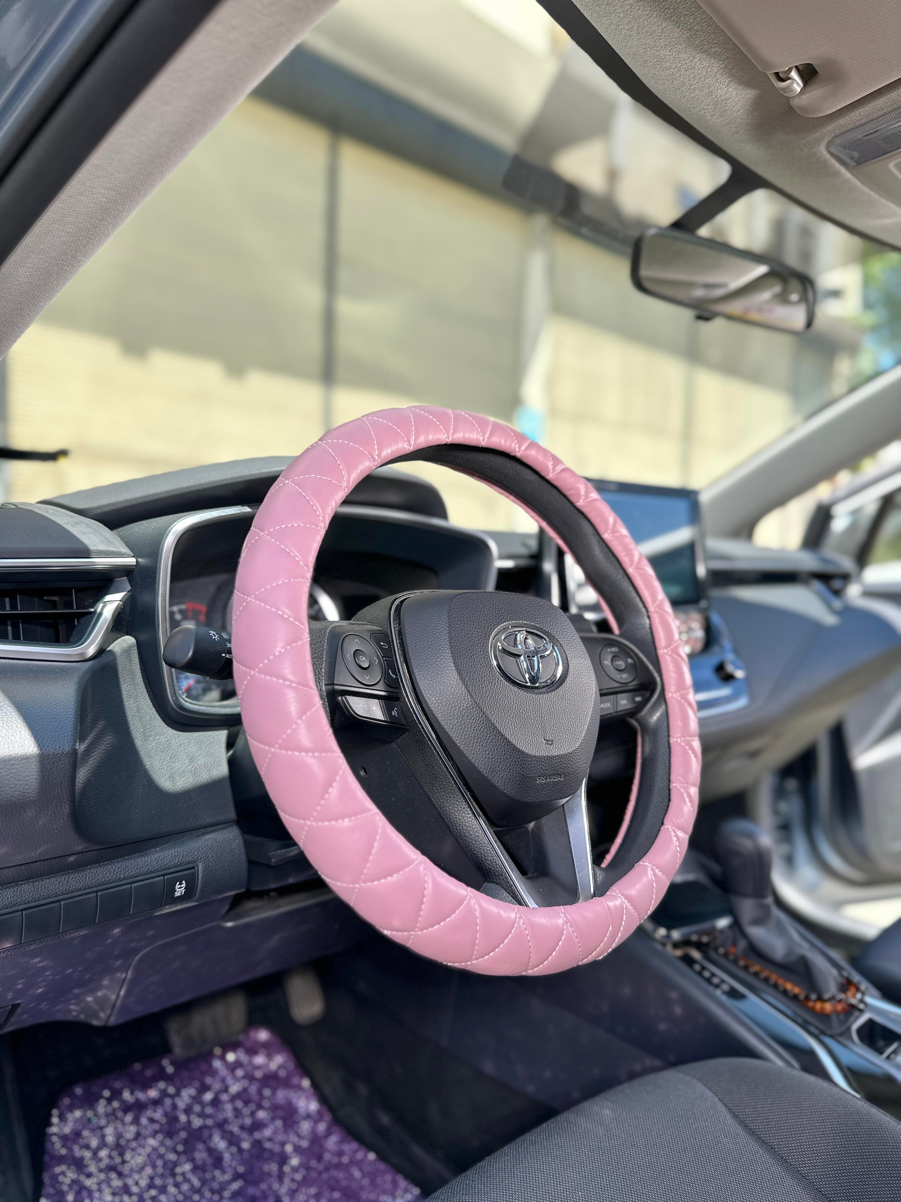 Pembe Deri Kapitone Direksiyon Kılıfı