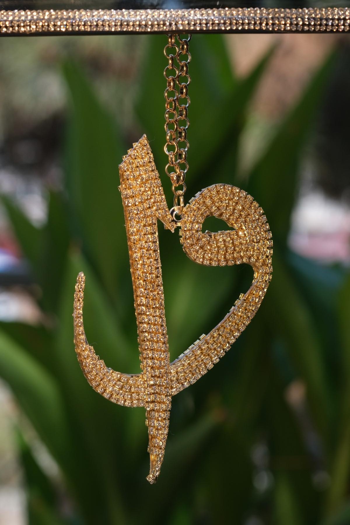 Gold Elif Vav Dikiz Süsü