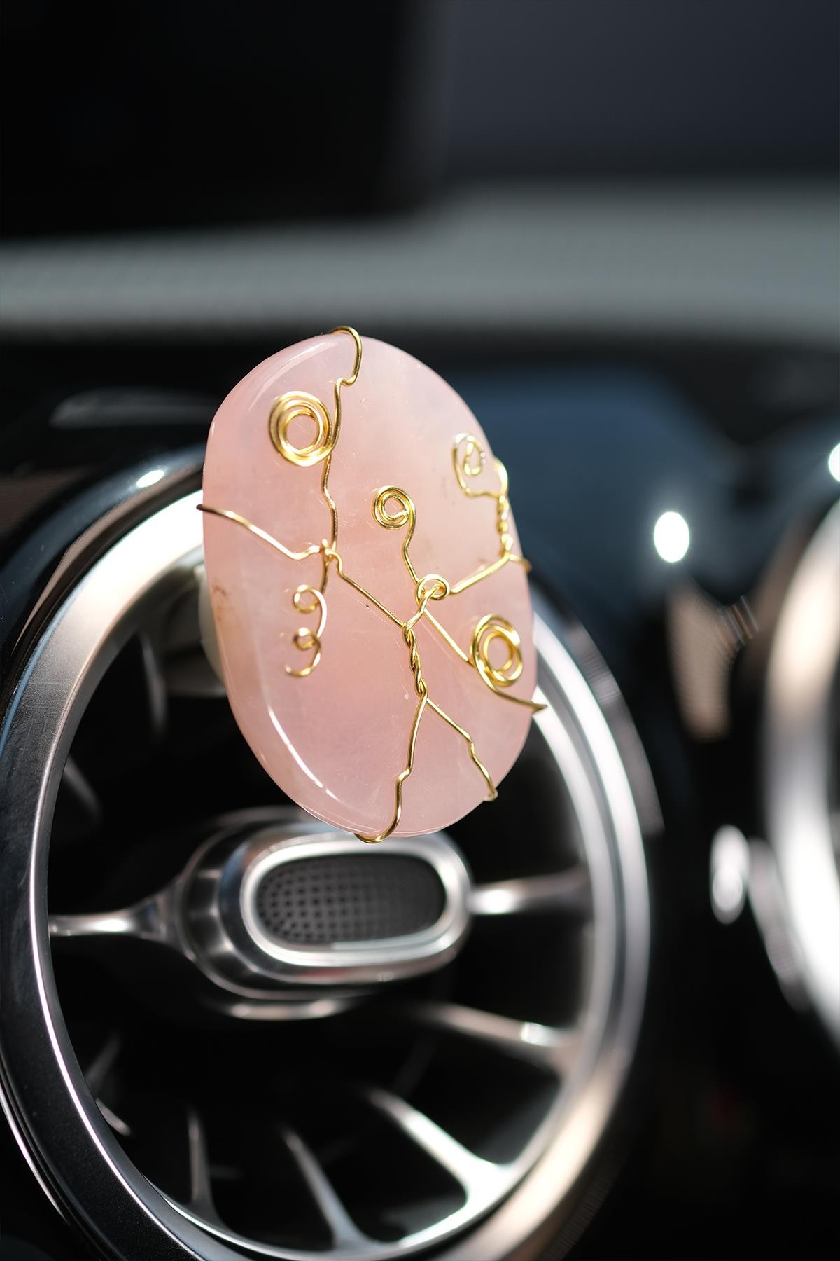 Pembe Kuvars Oval Plaka Doğal Taş Tel Sarmalı Klima Kokusu