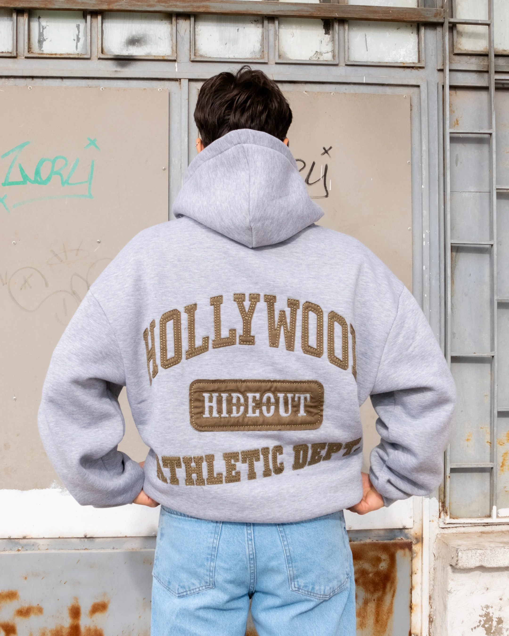 Hollywood Nakışlı Gri Boxy Oversize Hoodie