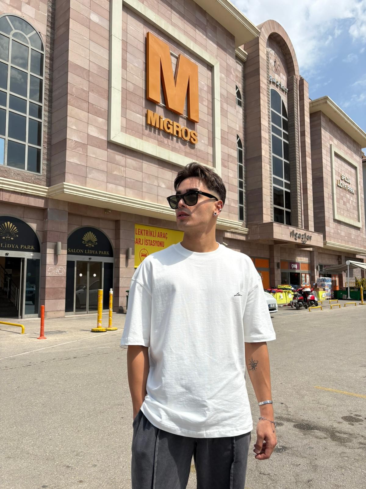 Premium Oversize Unisex T-Shirt