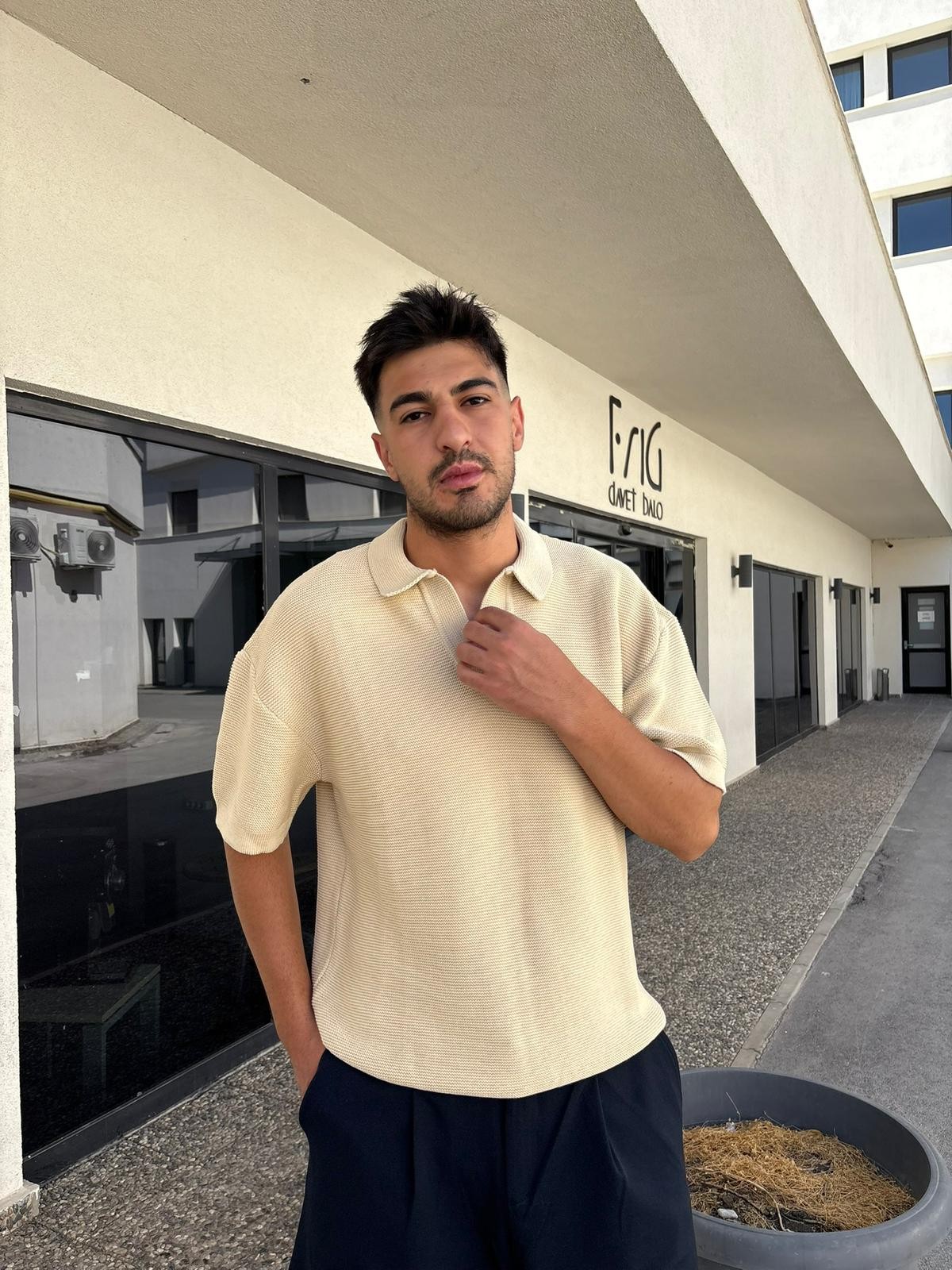 Relaxed Polo Yaka Triko T-Shirt - Bej