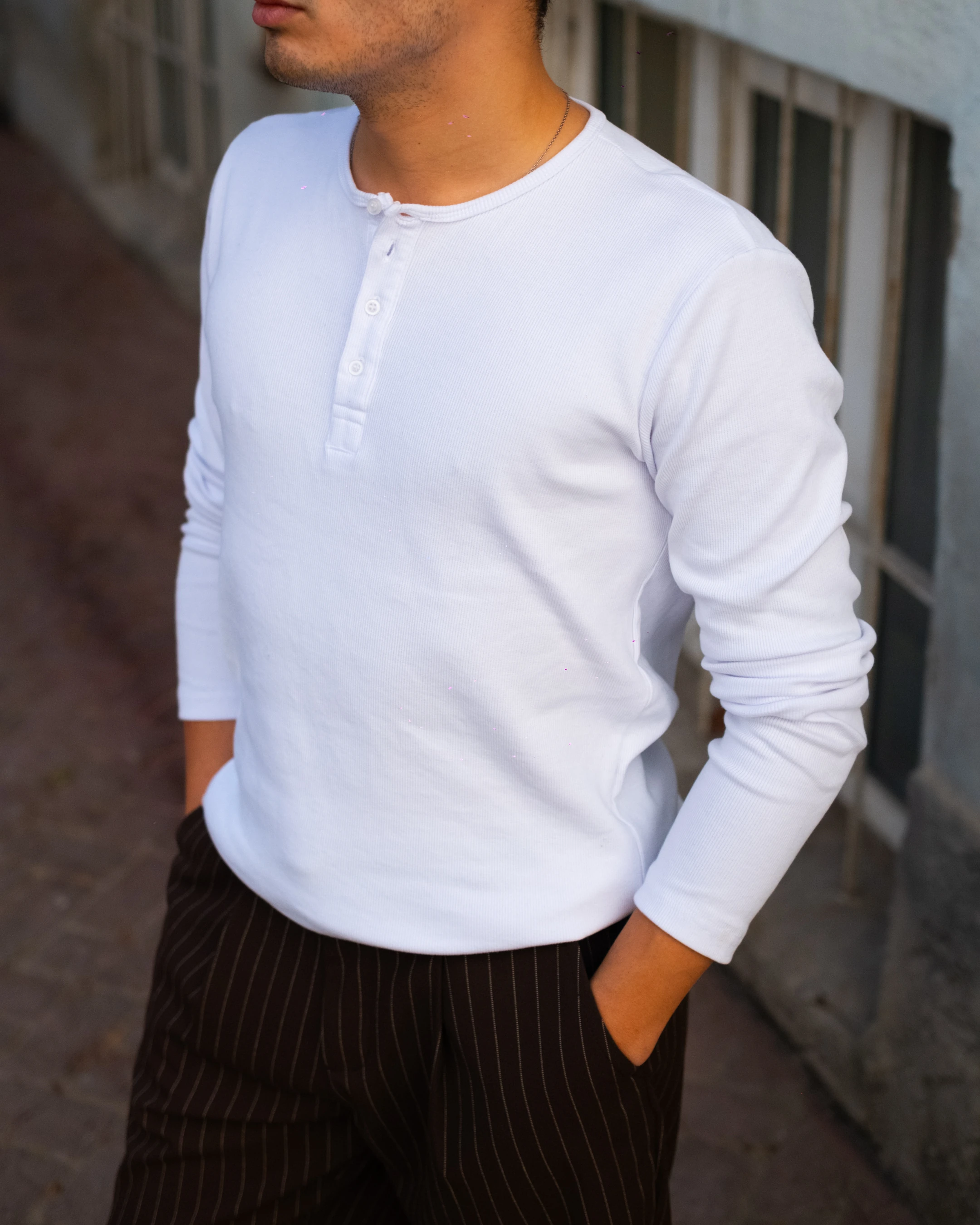 Beyaz Düğmeli Uzun Kol Slim Fit Tişört