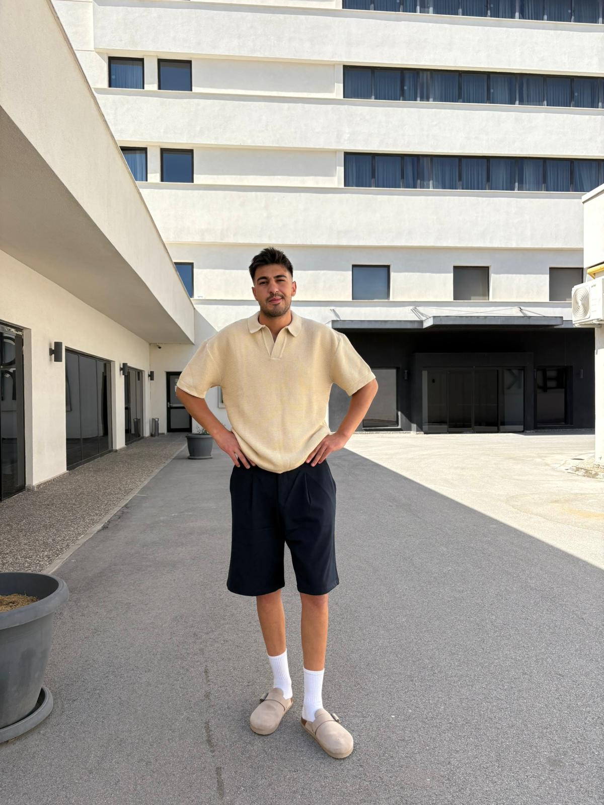 Relaxed Polo Yaka Triko T-Shirt - Bej