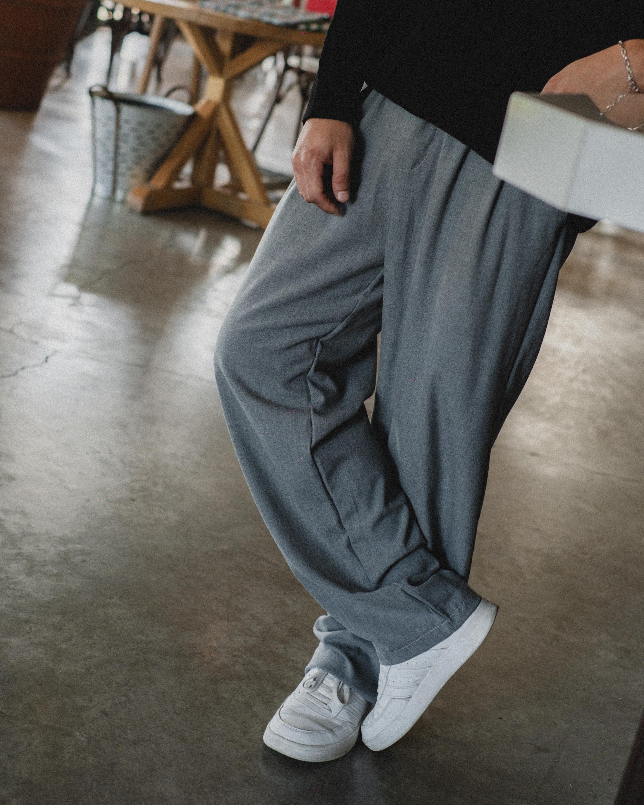 Gri Basic Baggy Kumaş Pantolon