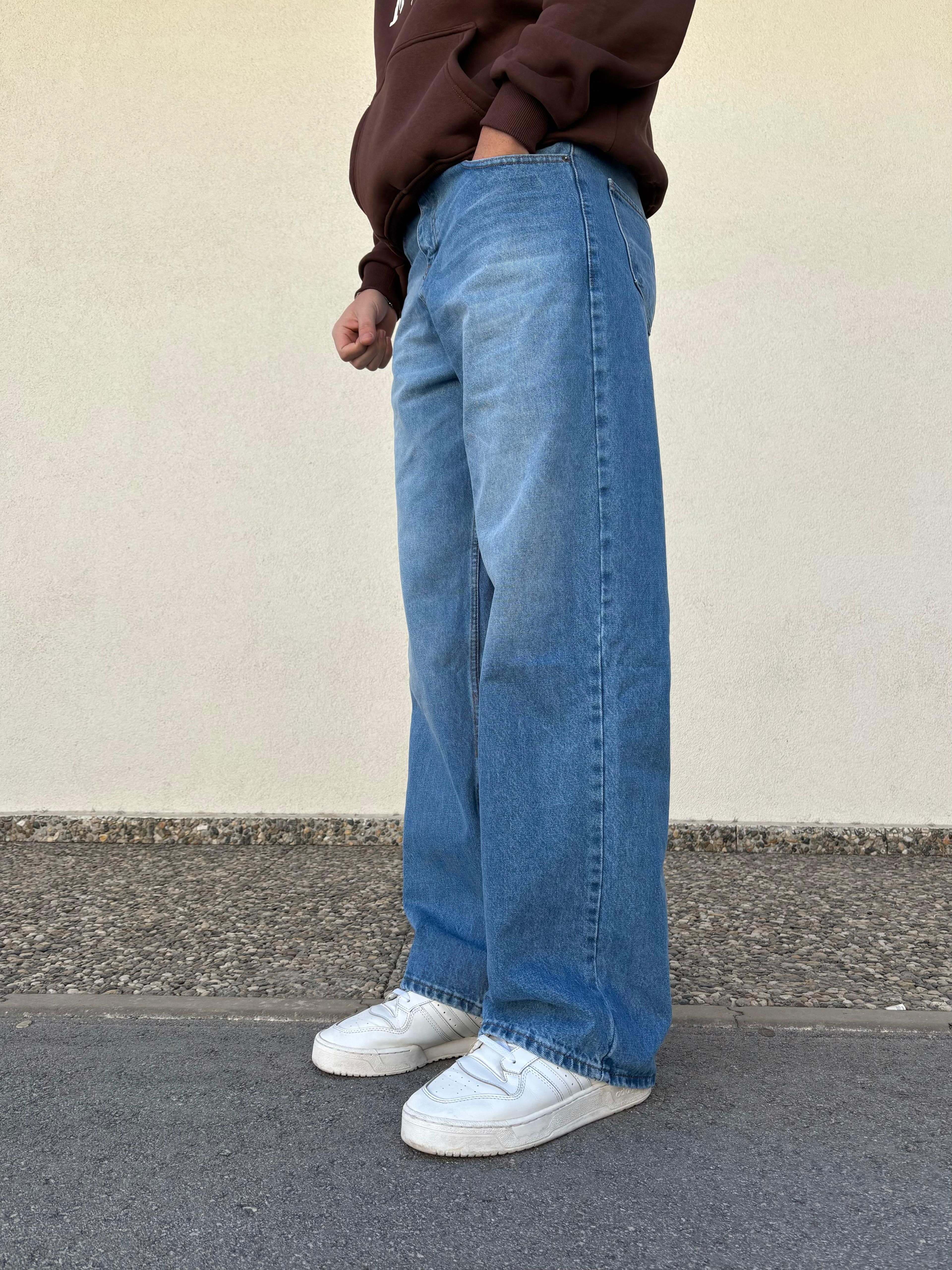 Blue Baggy Jeans