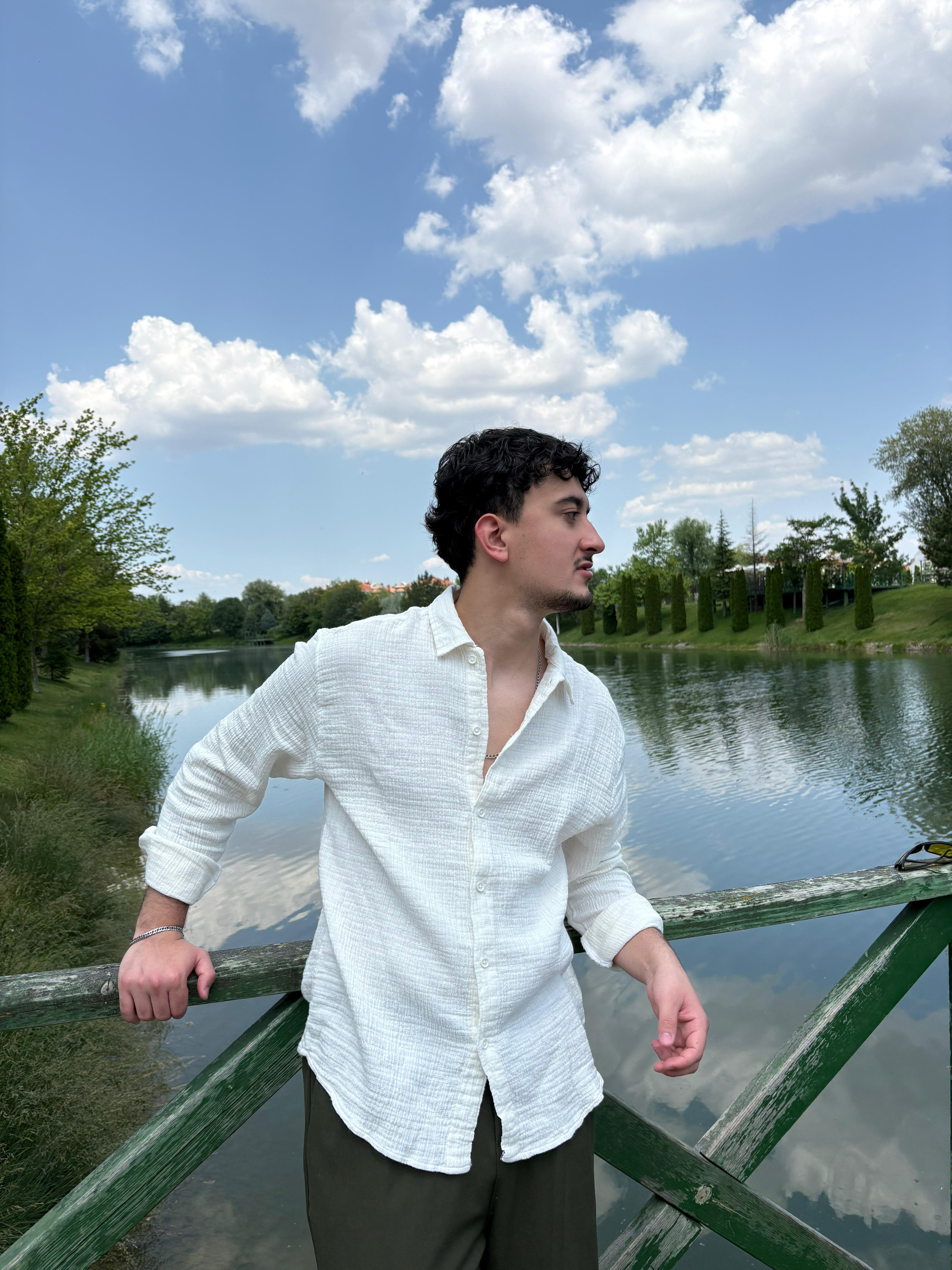 Oversize Kırık Beyaz Muslin Gömlek