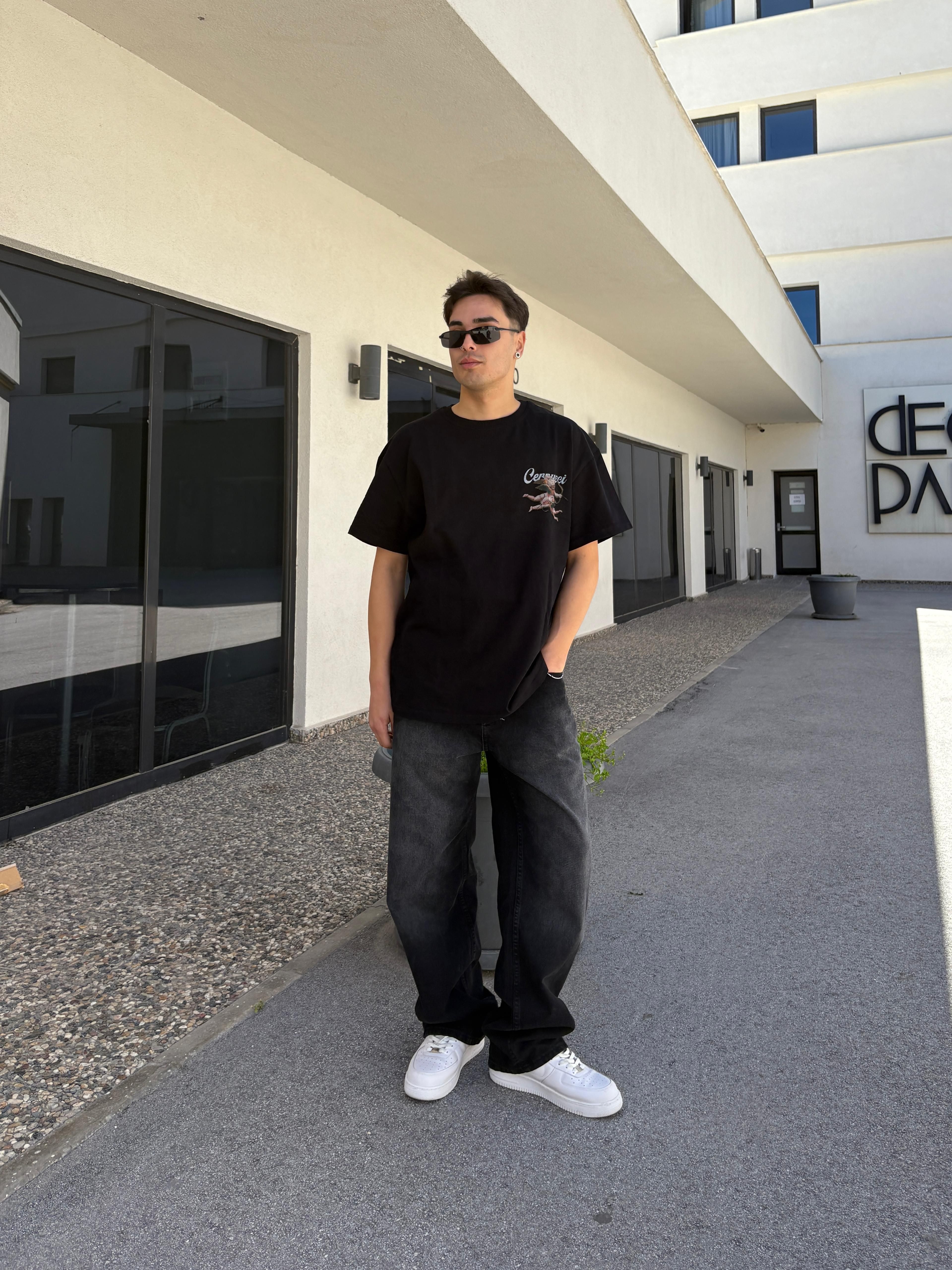 G. Premium Relaxed Unisex T-Shirt