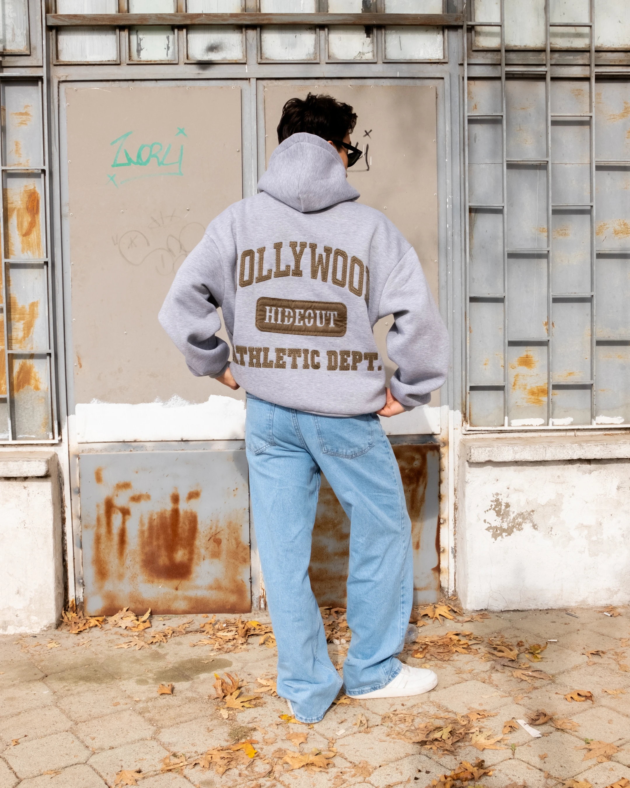 Hollywood Nakışlı Gri Boxy Oversize Hoodie