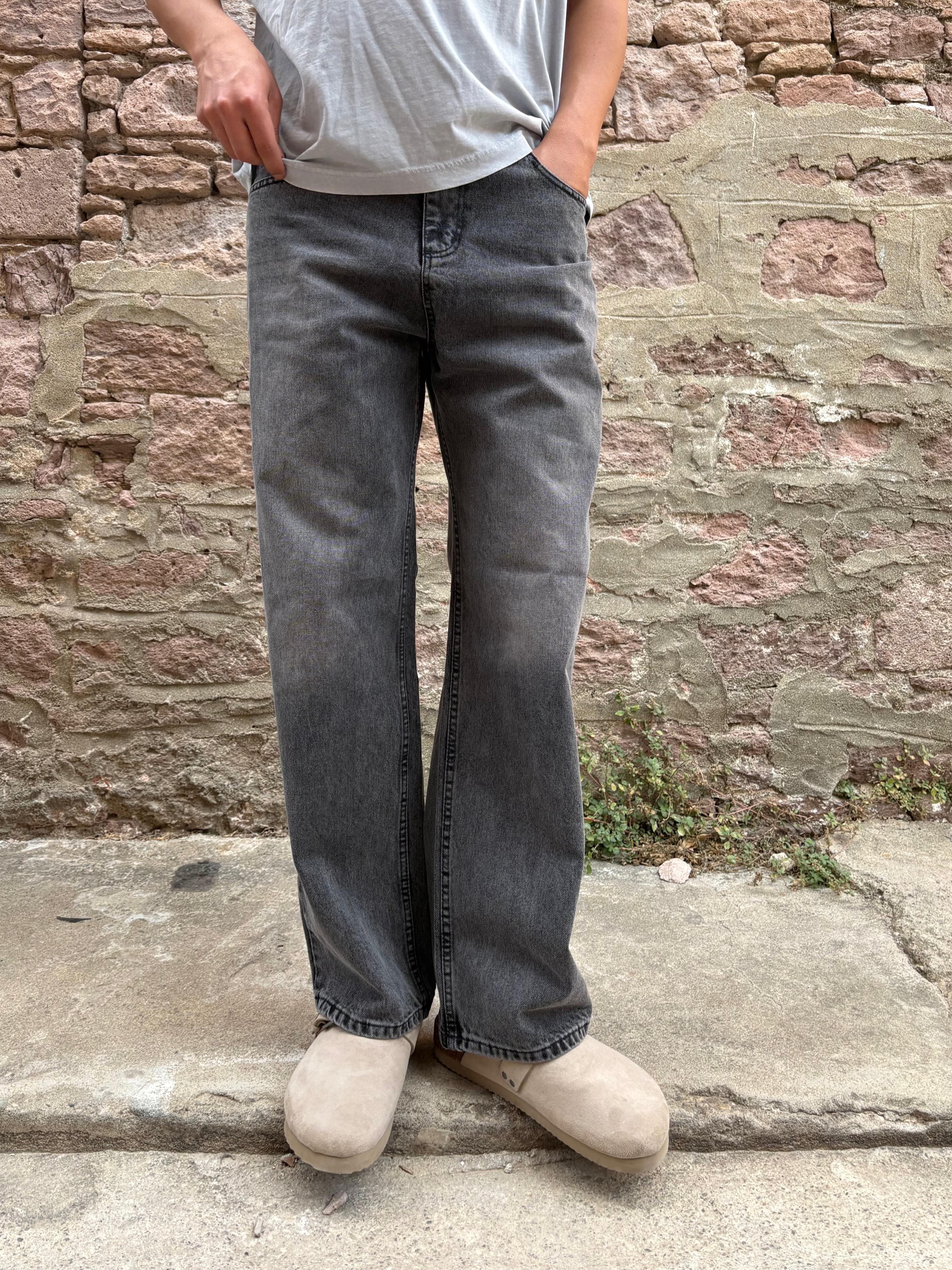 Dark Grey Washed Baggy Jeans