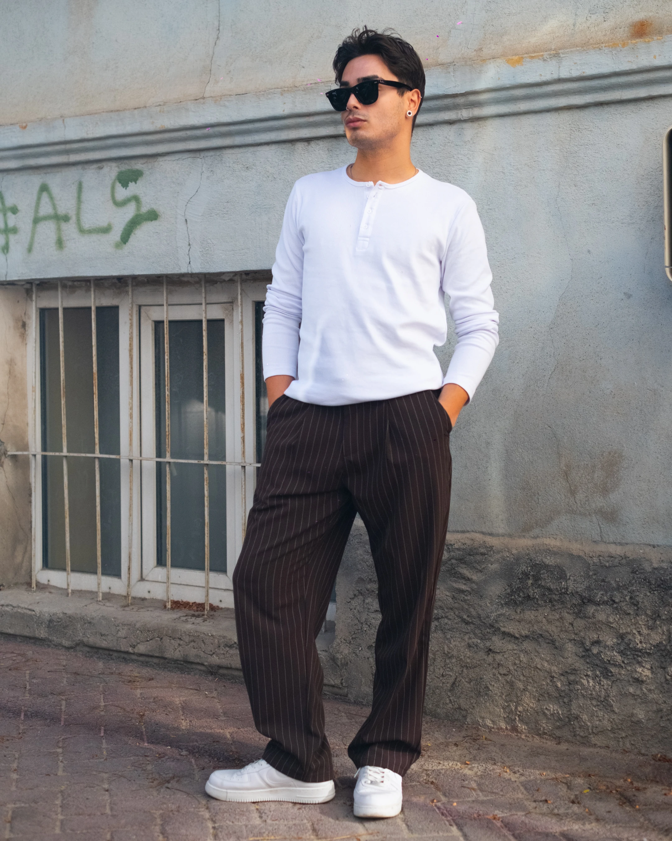 Beyaz Düğmeli Uzun Kol Slim Fit Tişört