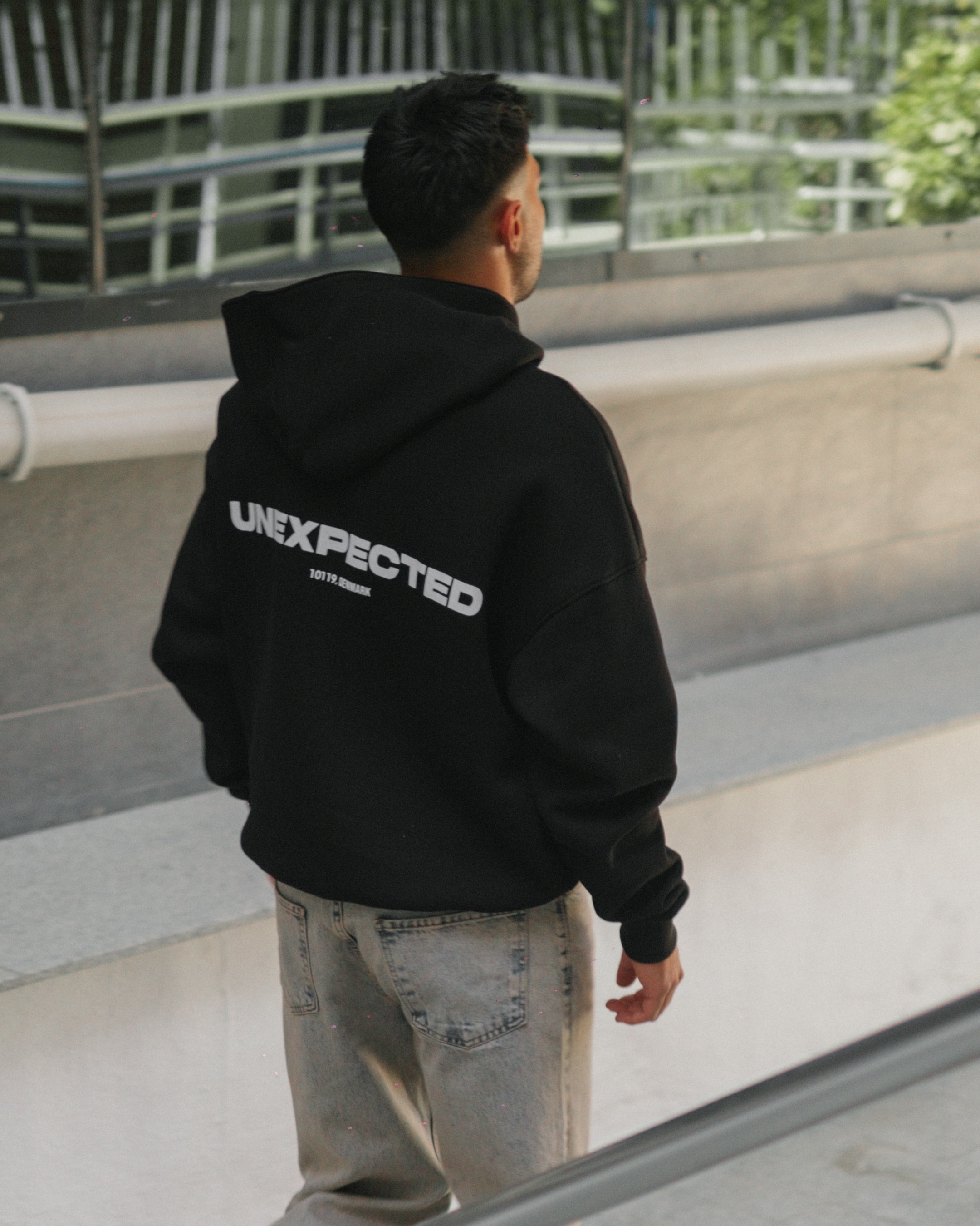Unexpected Oversize Premium Hoodie