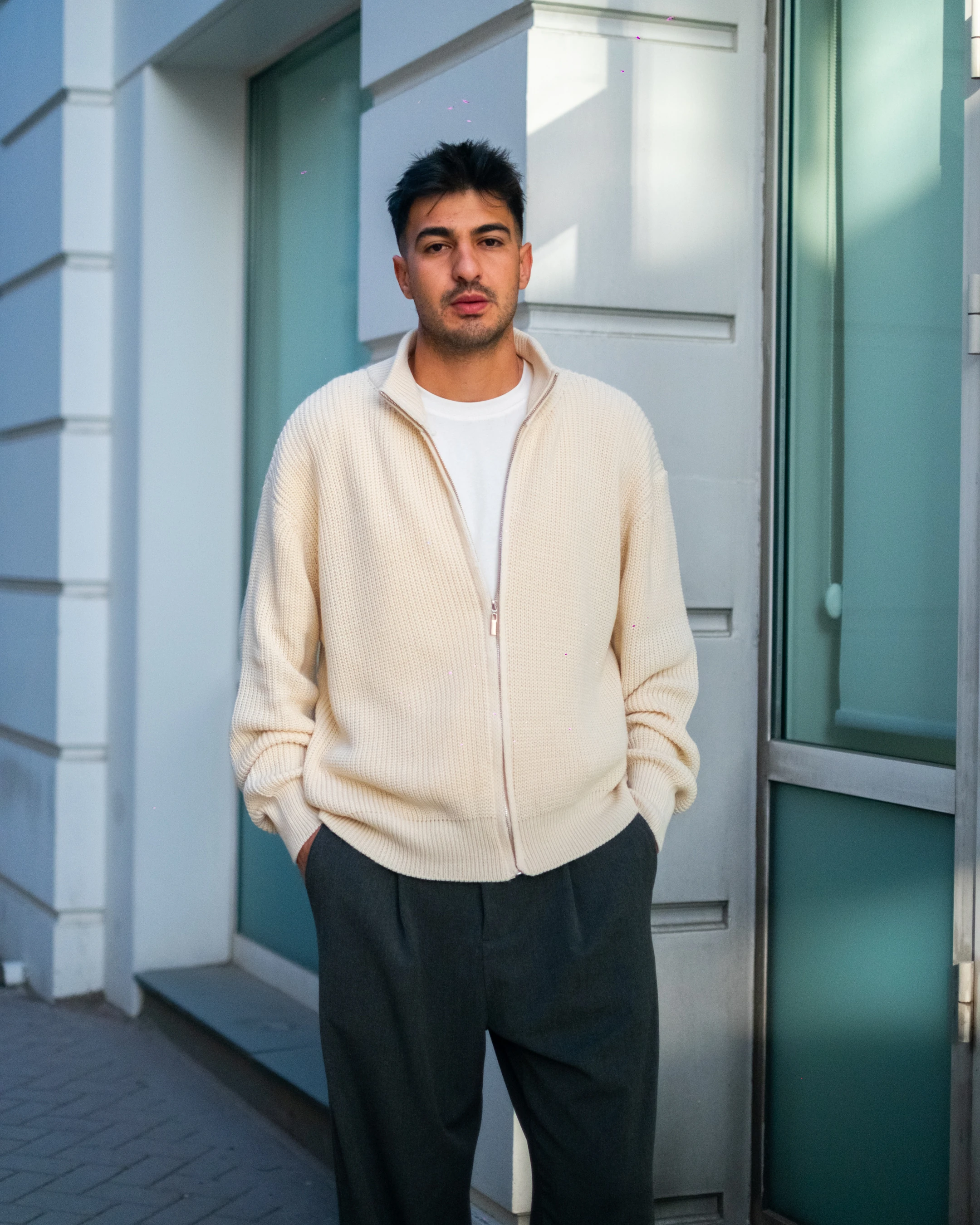 Krem Fermuarlı Oversize Triko