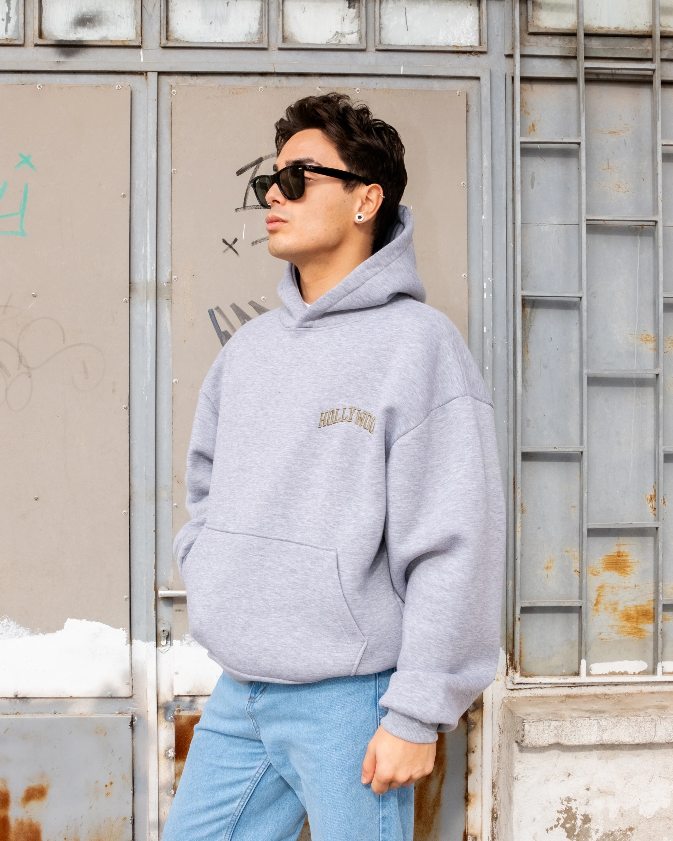 Hollywood Nakışlı Gri Boxy Oversize Hoodie