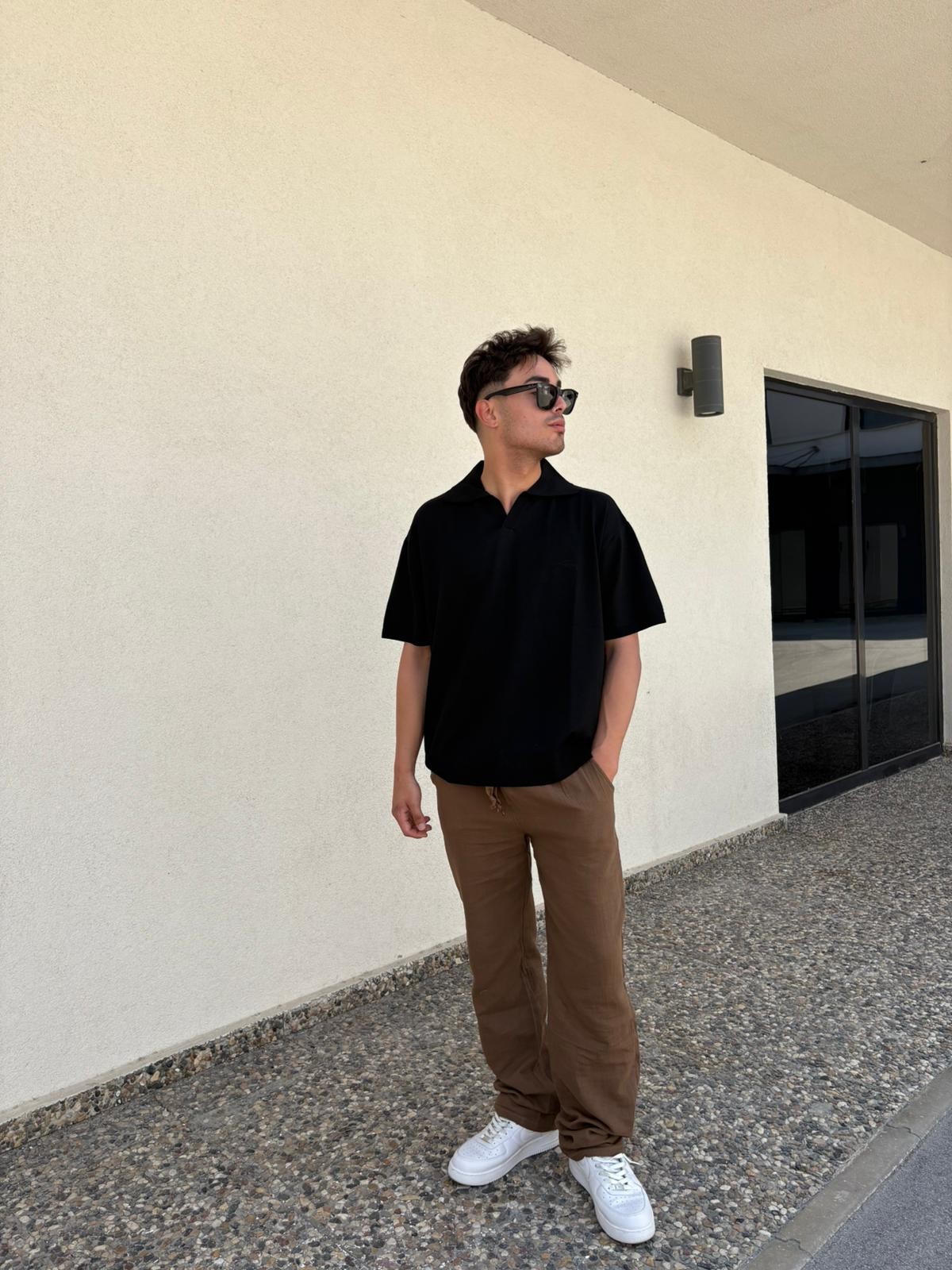 Oversize Patlı Polo Yaka Tişört - Siyah