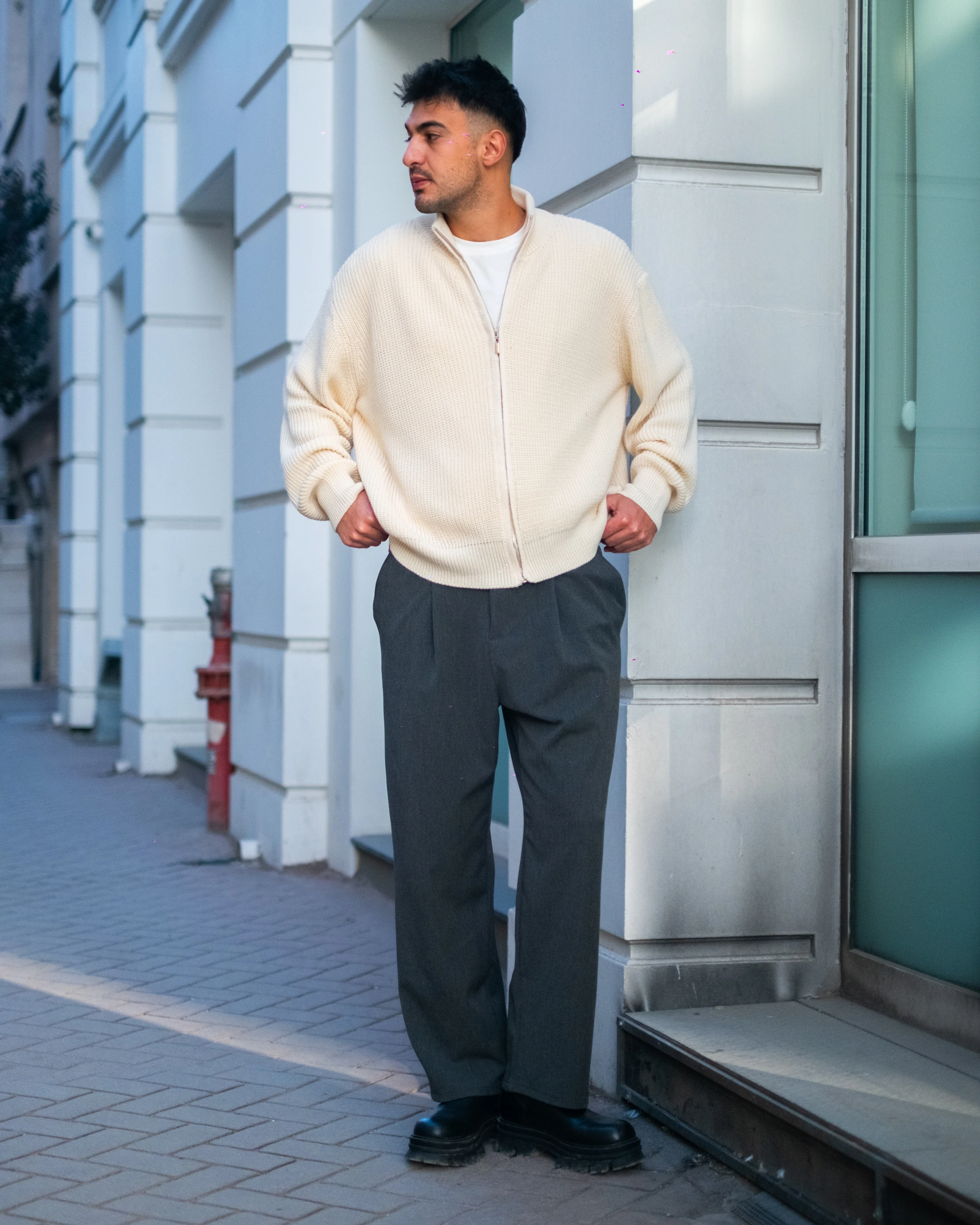 Krem Fermuarlı Oversize Triko