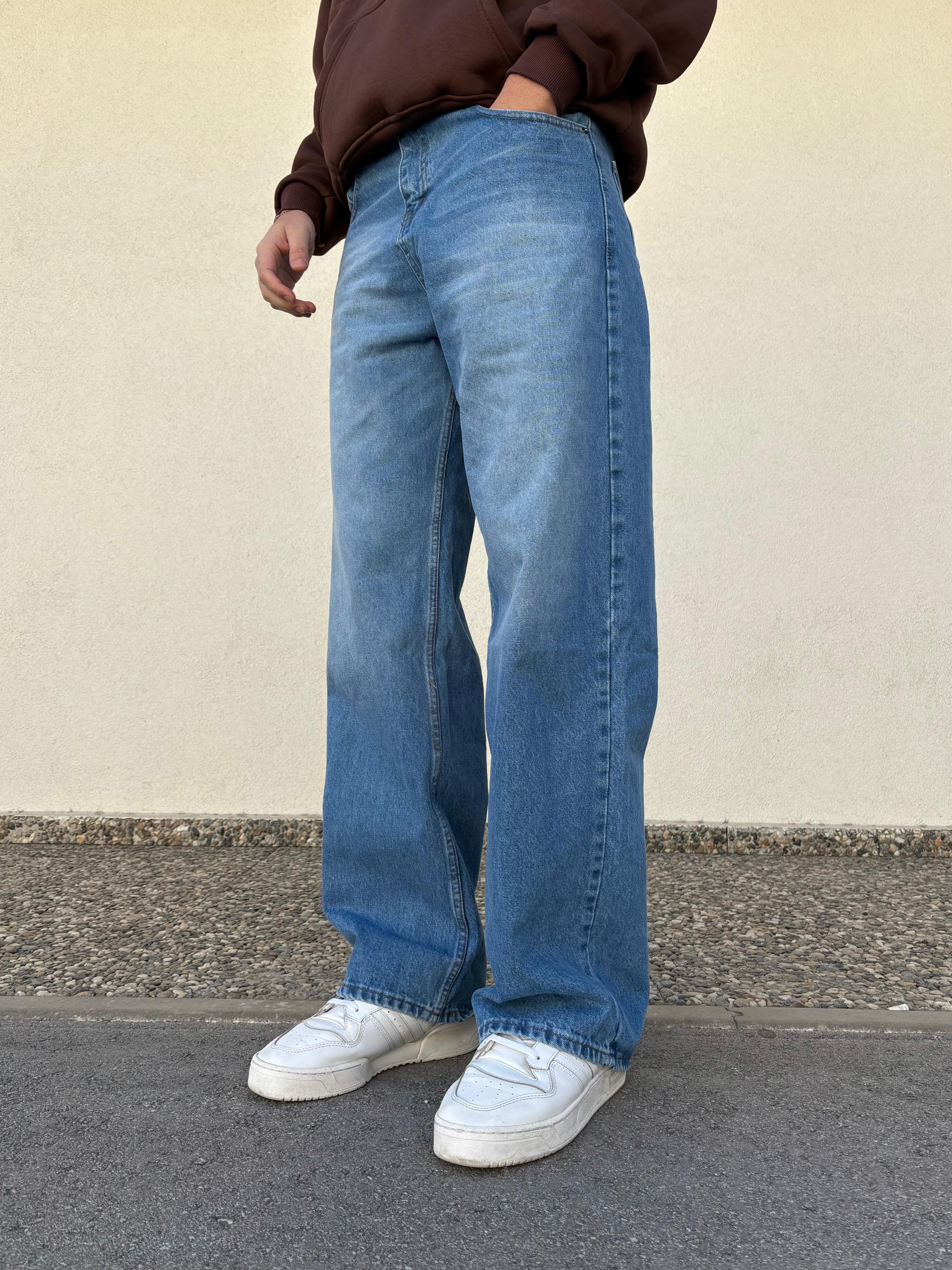 Blue Baggy Jeans