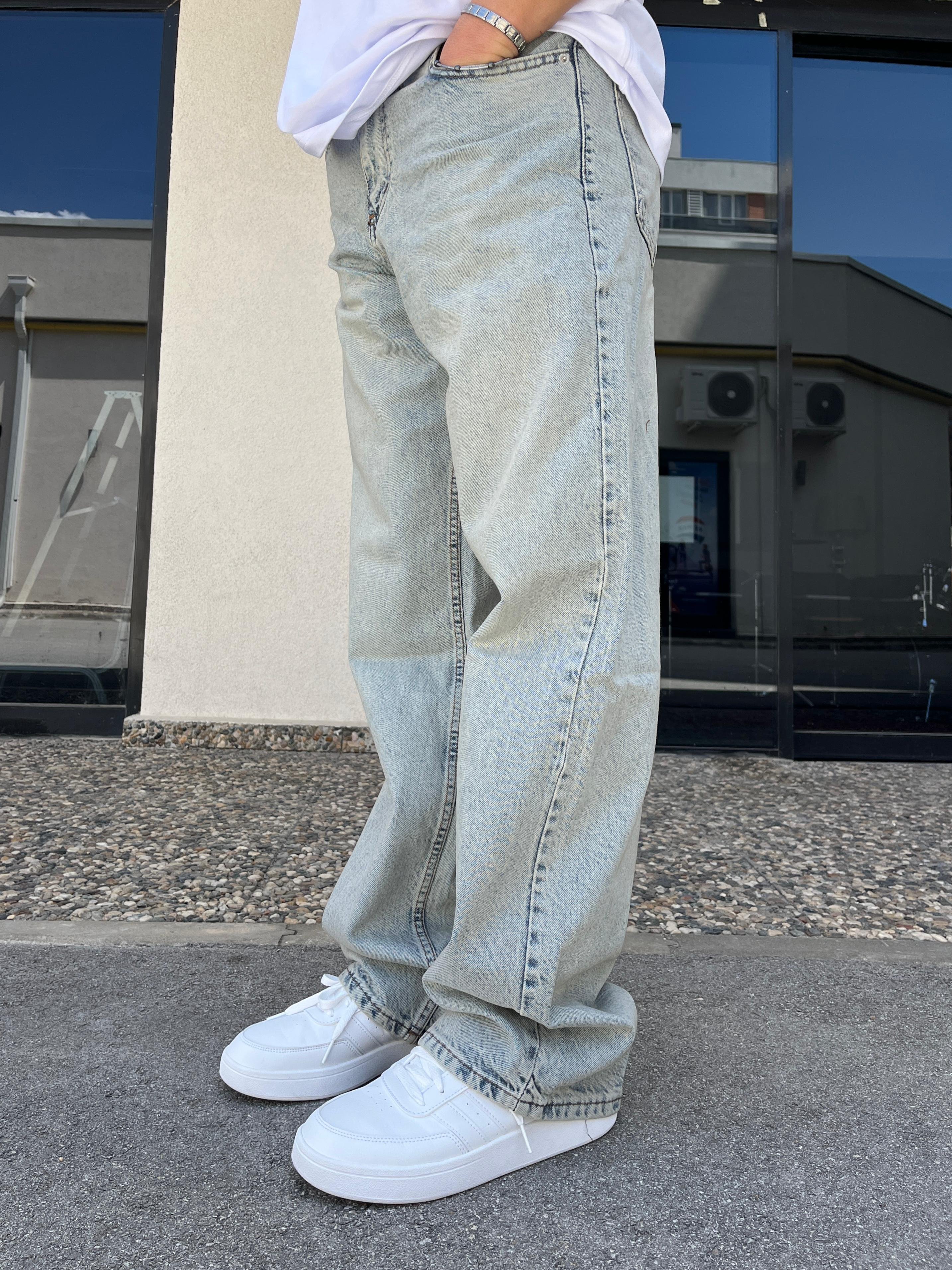 Light Blue Washed Baggy Jeans