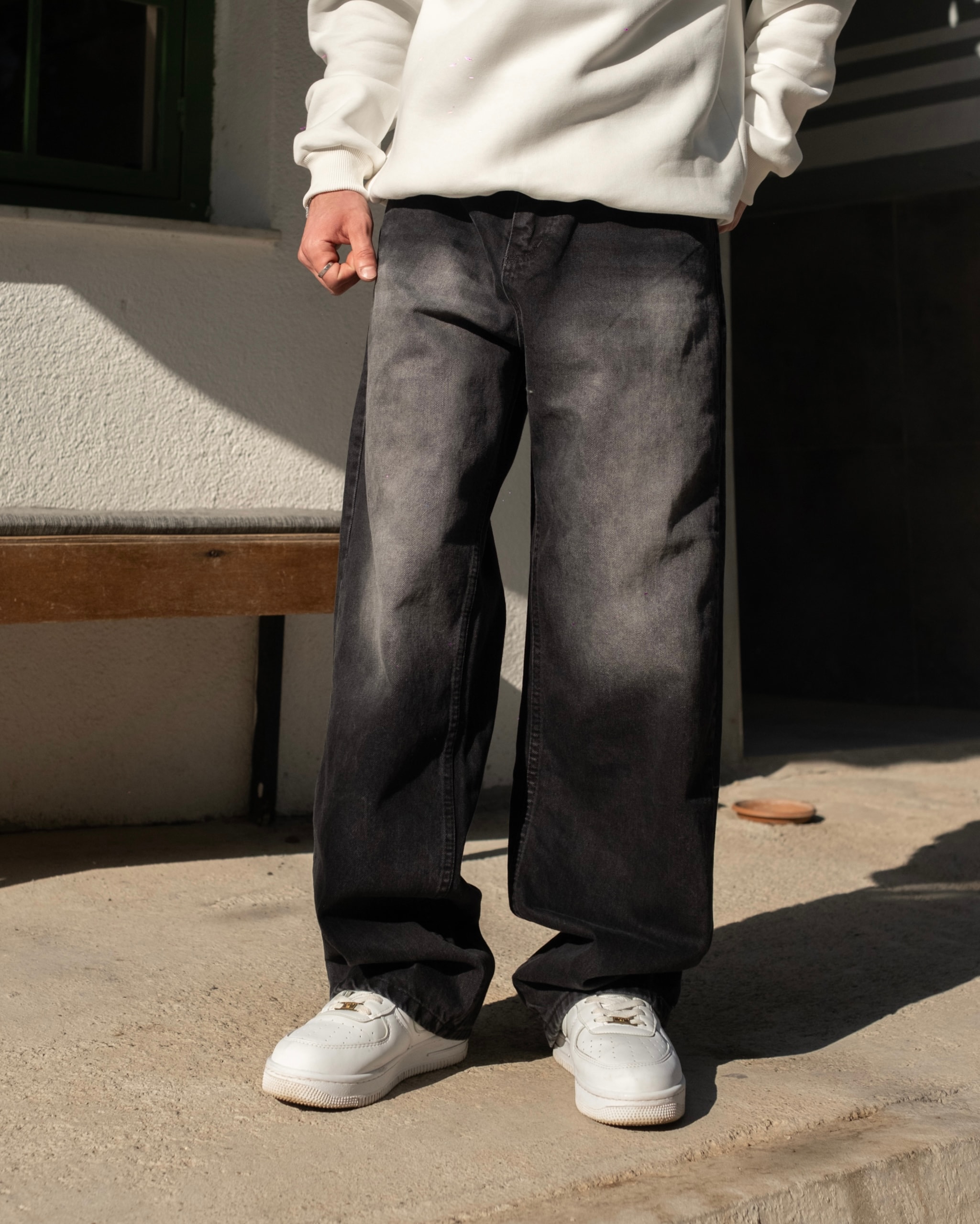 Baggy Jeans With White Wash