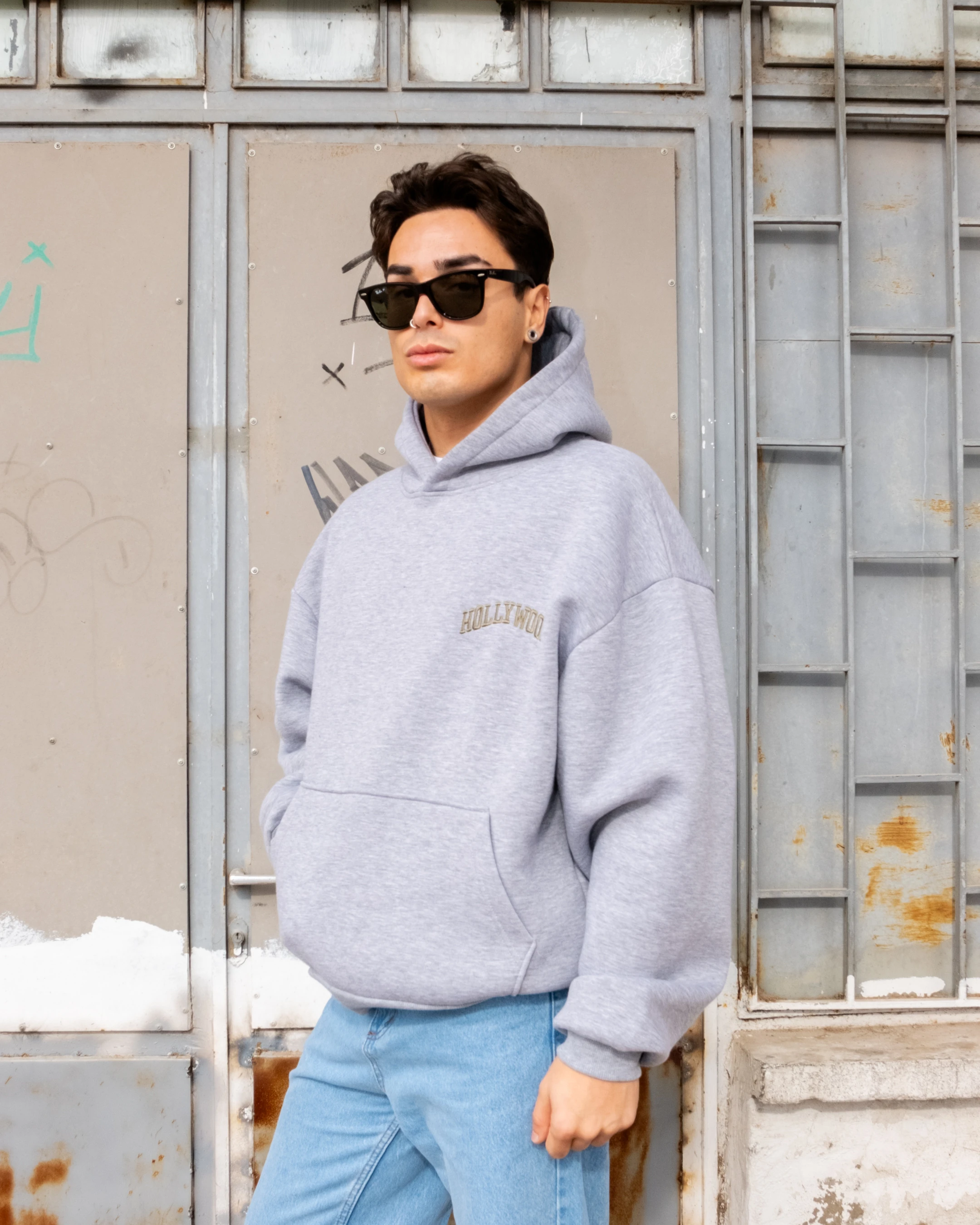 Hollywood Nakışlı Gri Boxy Oversize Hoodie