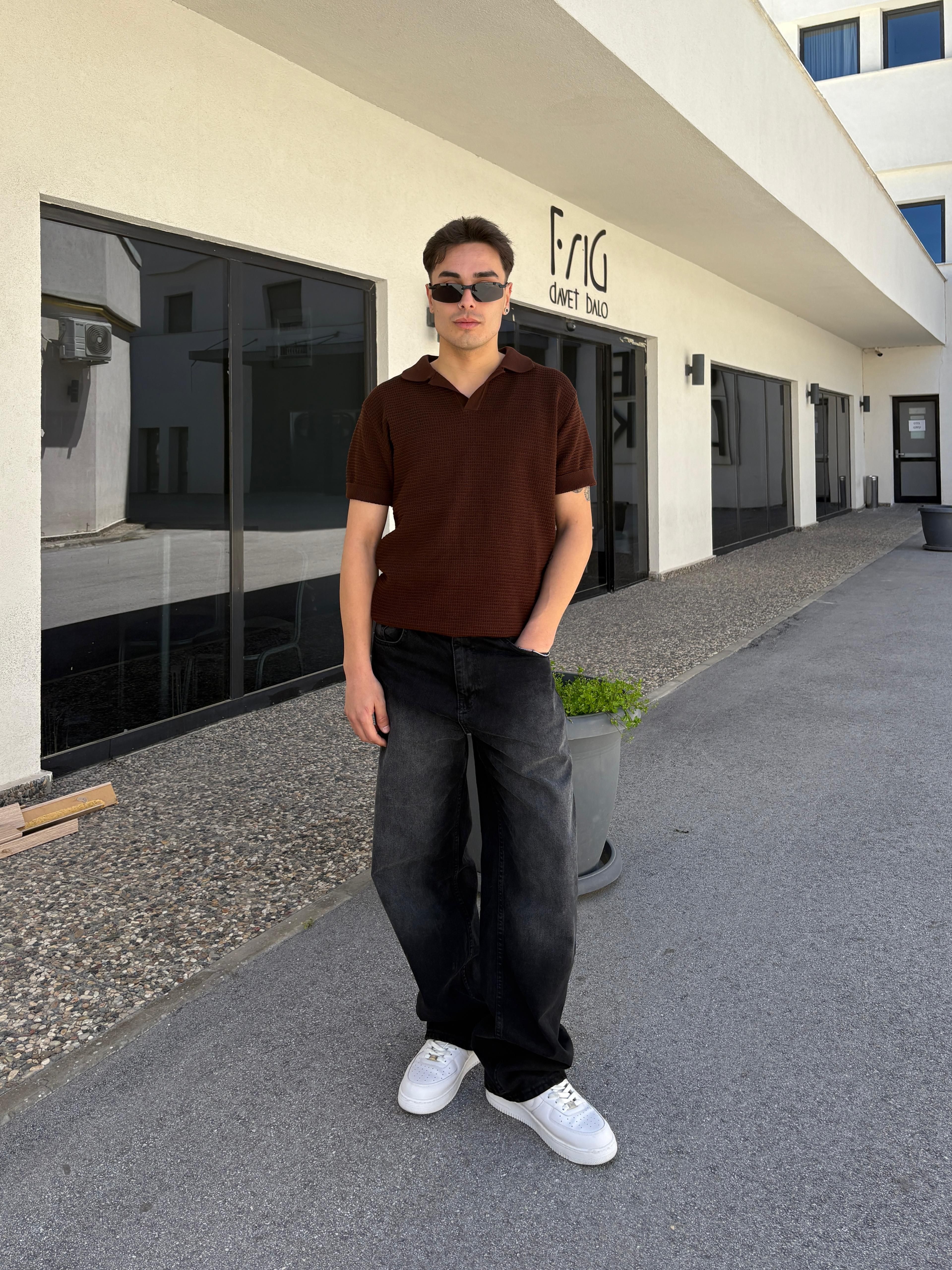 Ajurlu Relaxed Polo Yaka T-Shirt- Kahverengi