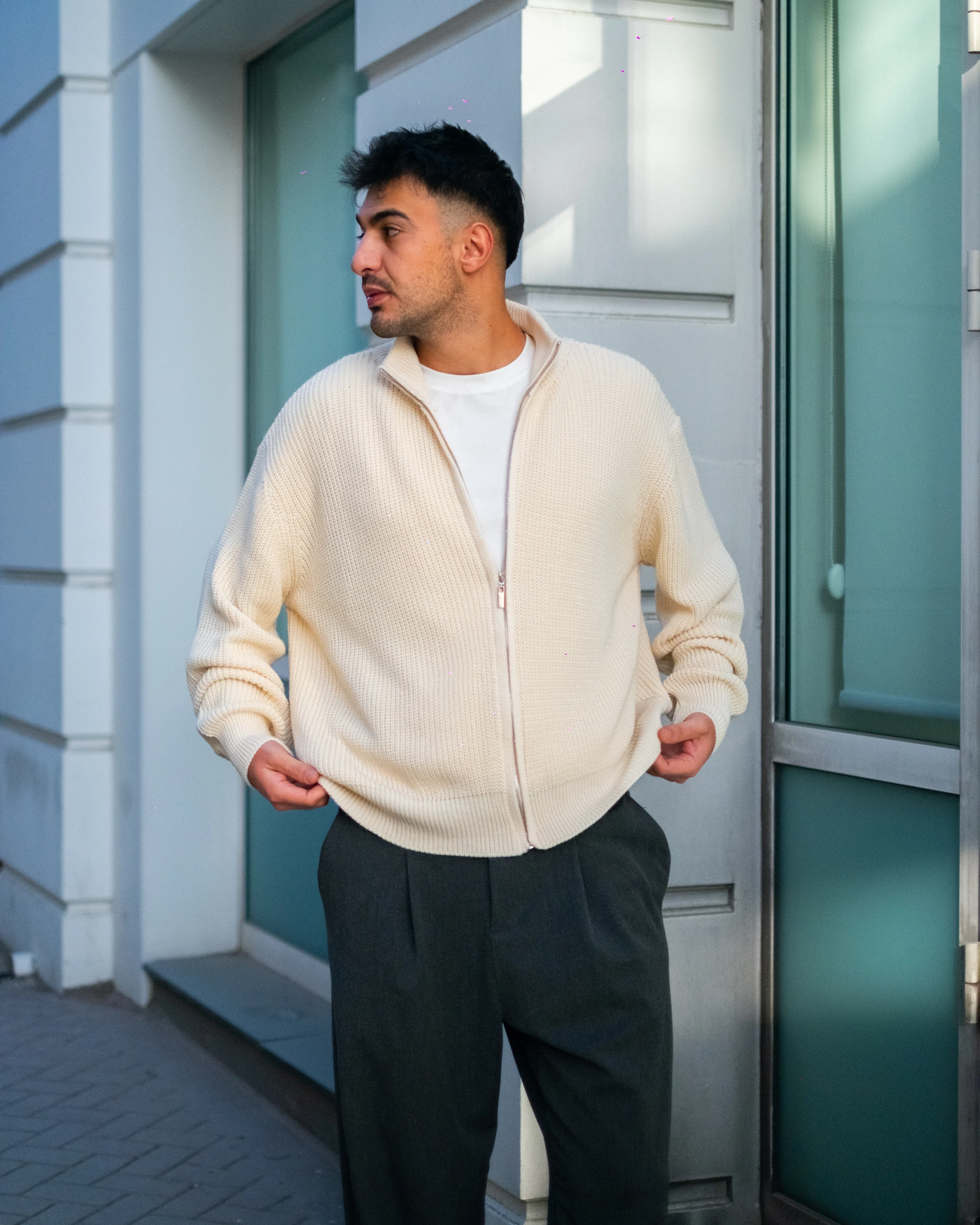 Krem Fermuarlı Oversize Triko